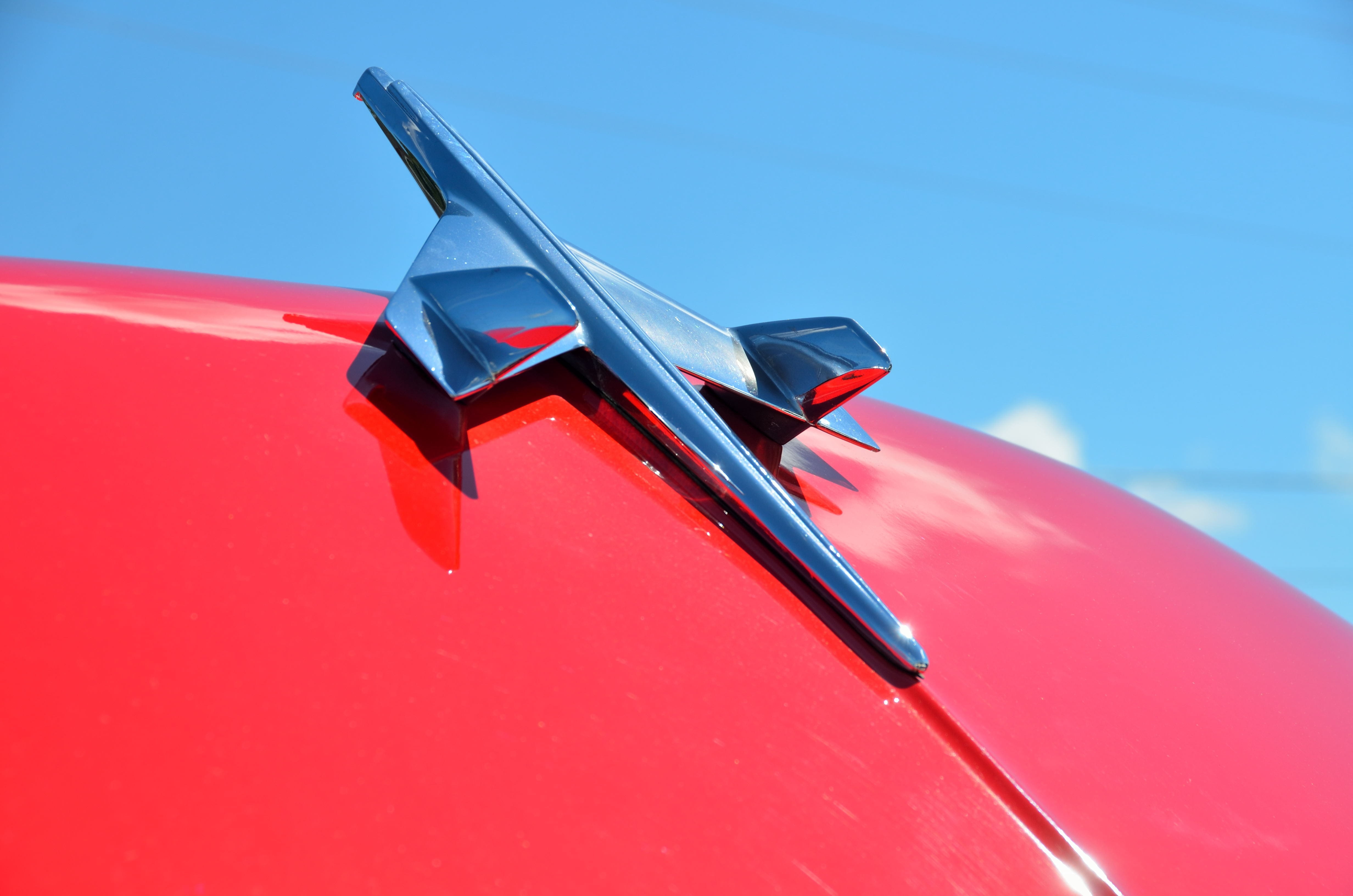 restored, style, 4K, Vintage, Car, car, Automobile, retro, mode of transport, copy space, airplane, day, Hood Ornament, vintage, vehicle, shiny, icon, HD Wallpaper