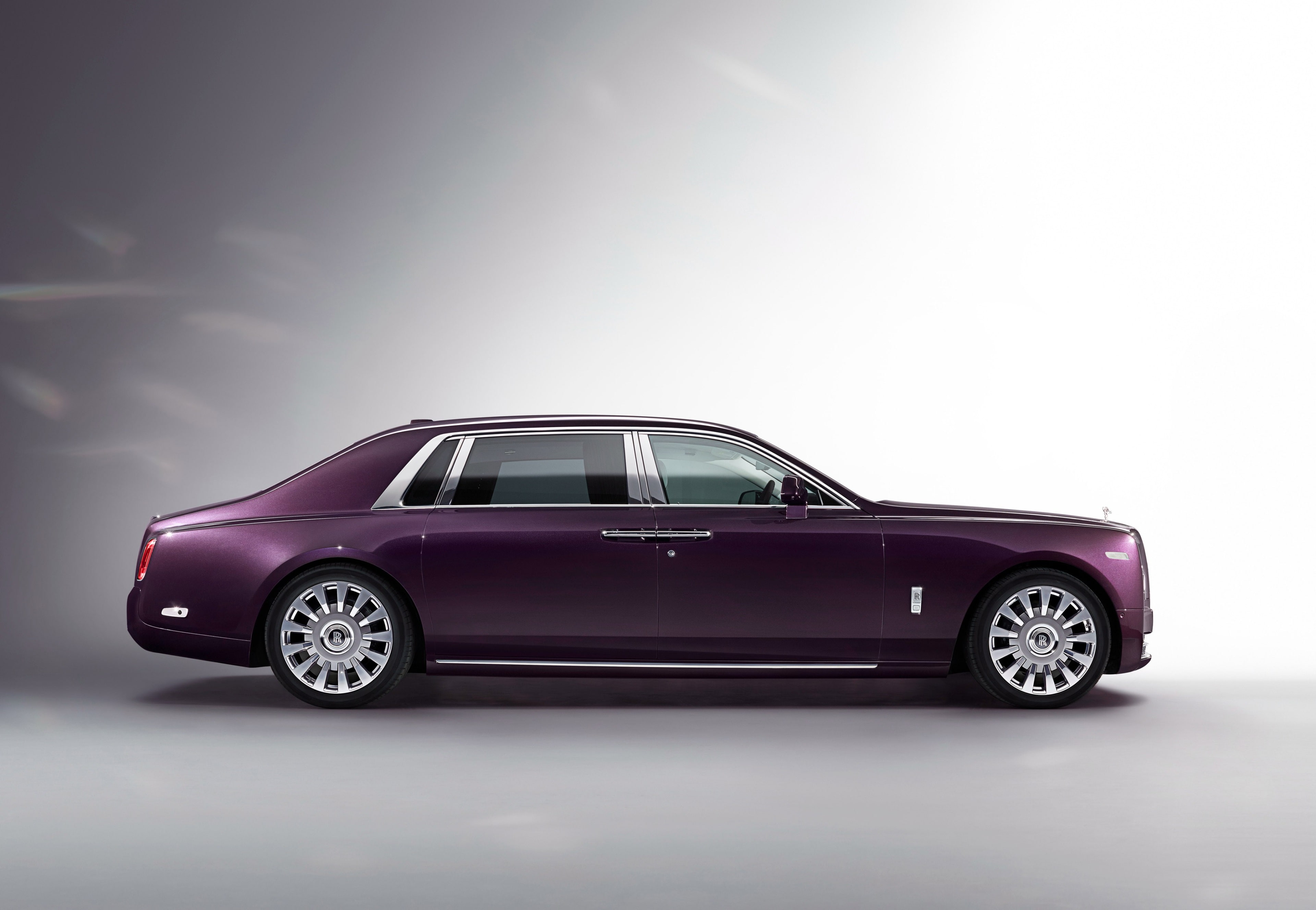 mode of transportation, 4K, rolls royce phantom ewb 4k downloading  for pc, copy space, metal, speed, sports car, choice, clean, luxury, chrome, no people, HD Wallpaper