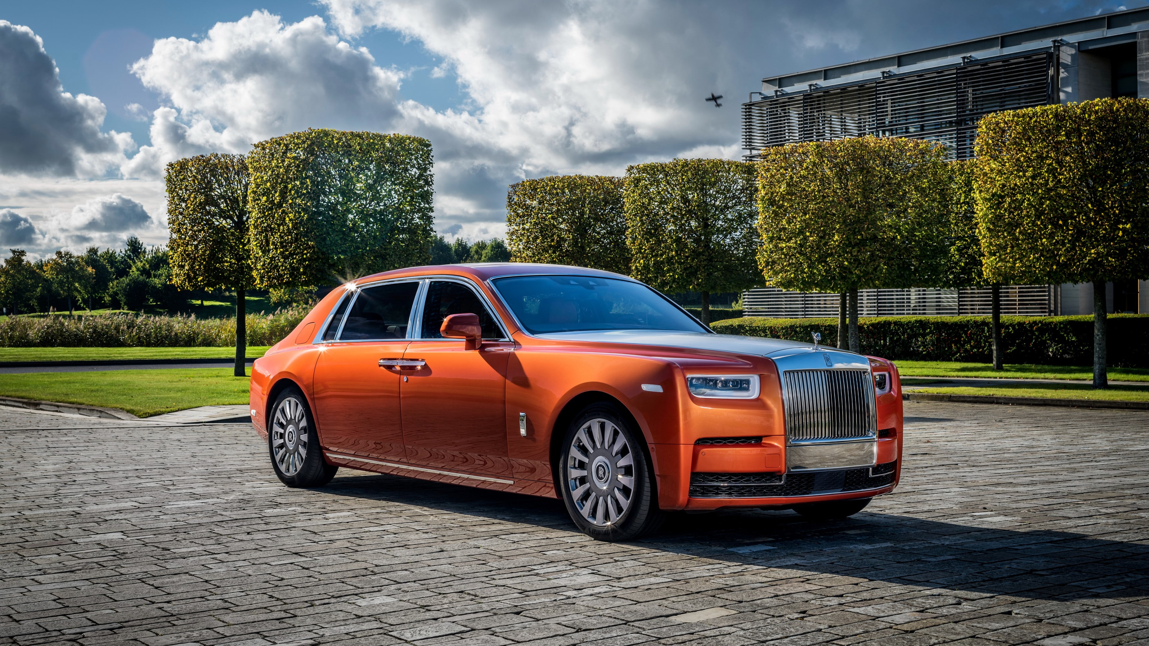 parked, 4K, 4k, gray, cars 2017, daytime, road, rolls, photo, Rolls Royce Phantom EWB, sedan, royce, orange, HD Wallpaper