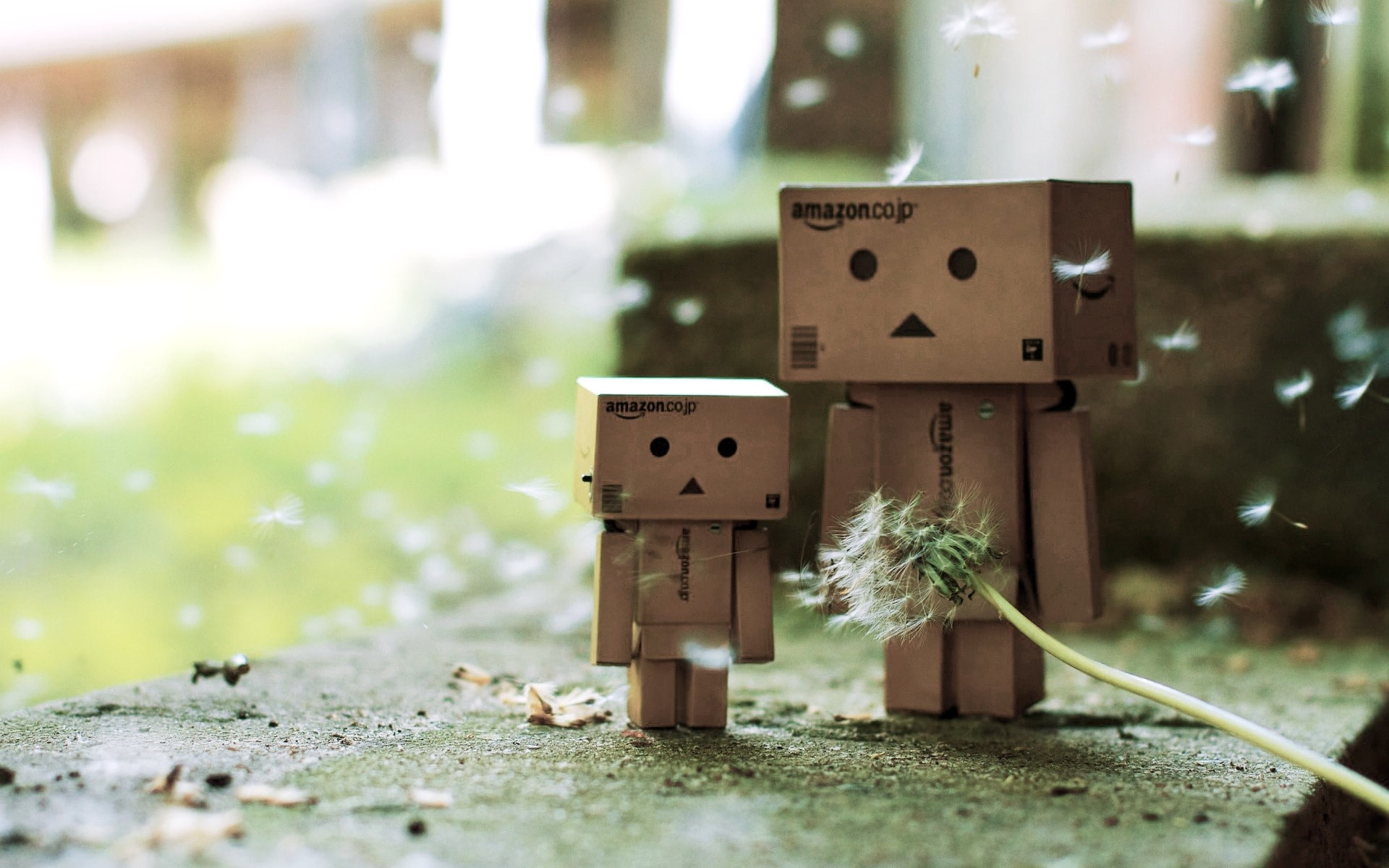 art and craft, Dandelions, Steam, 1080P, environmental conservation, outdoors, environment, Sadness, focus on foreground, small, cardboard, human representation, HD Wallpaper