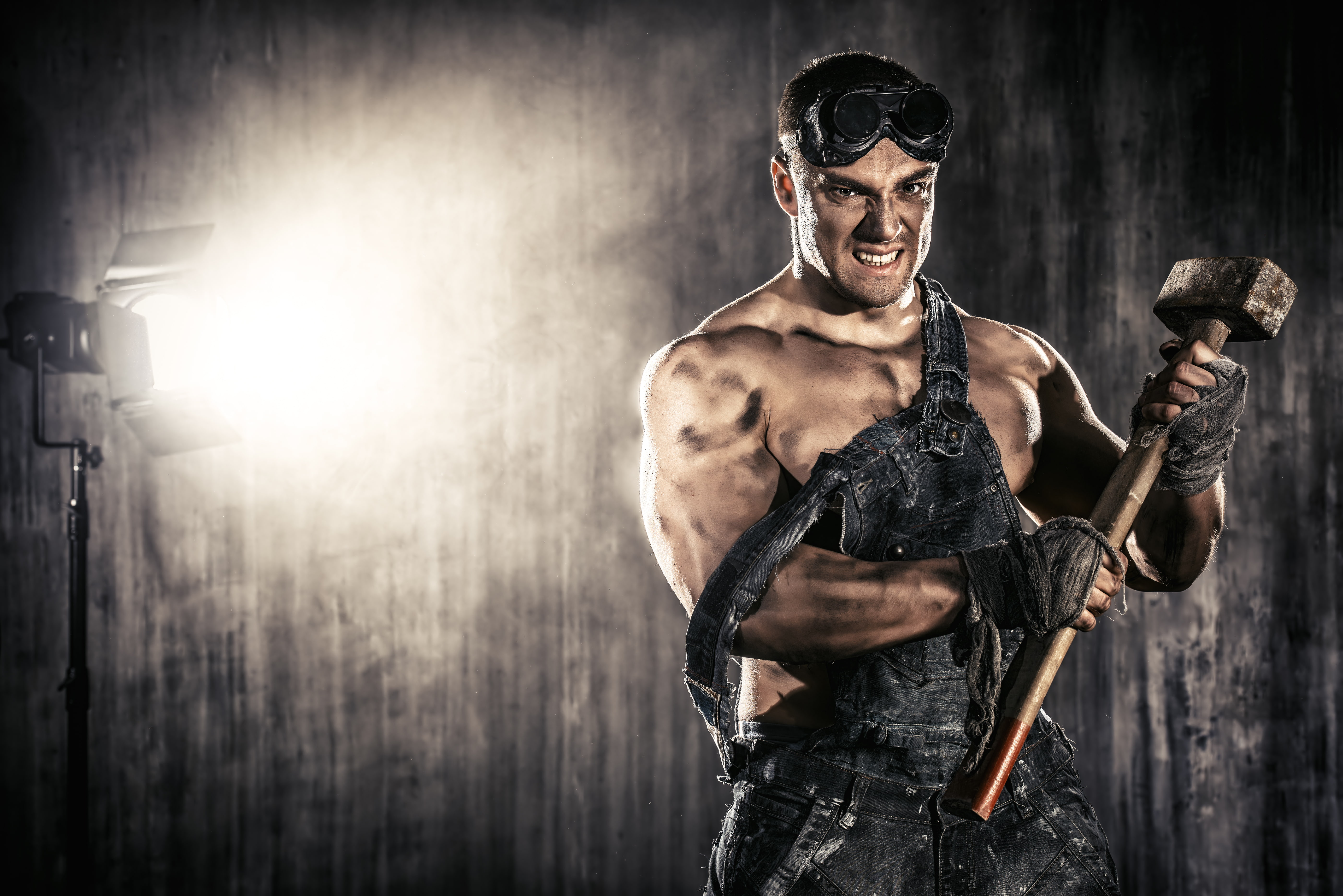 jumpsuit, guy, glasses, 5K, sledgehammer, hard worker, hammer, grimy, HD Wallpaper