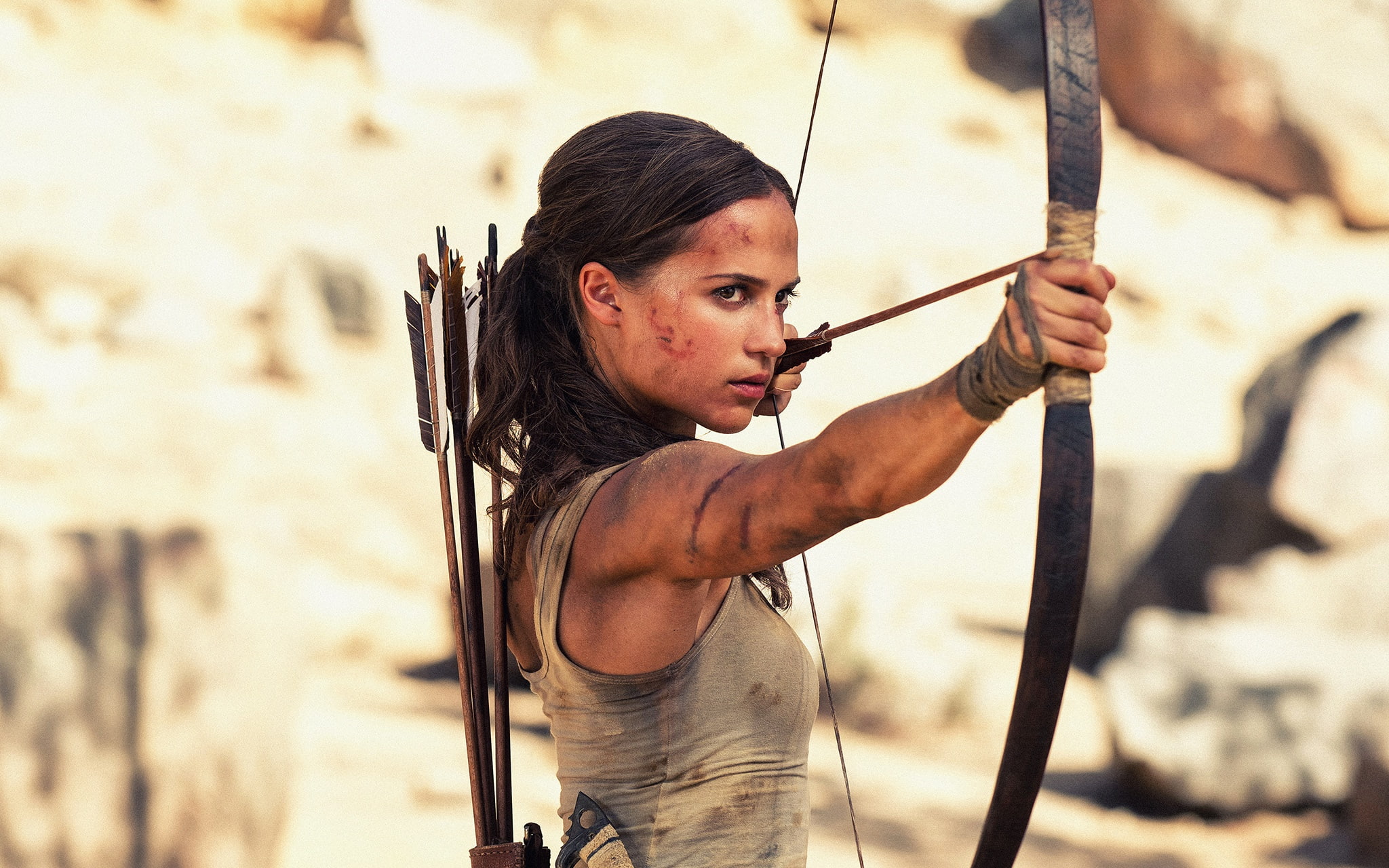 adventure, frame, Tomb Raider, Tomb Raider: Lara Croft, Lara Croft, bokeh, pose, Mike, bow, arrows, grimy, girl, 1080P, action, HD Wallpaper