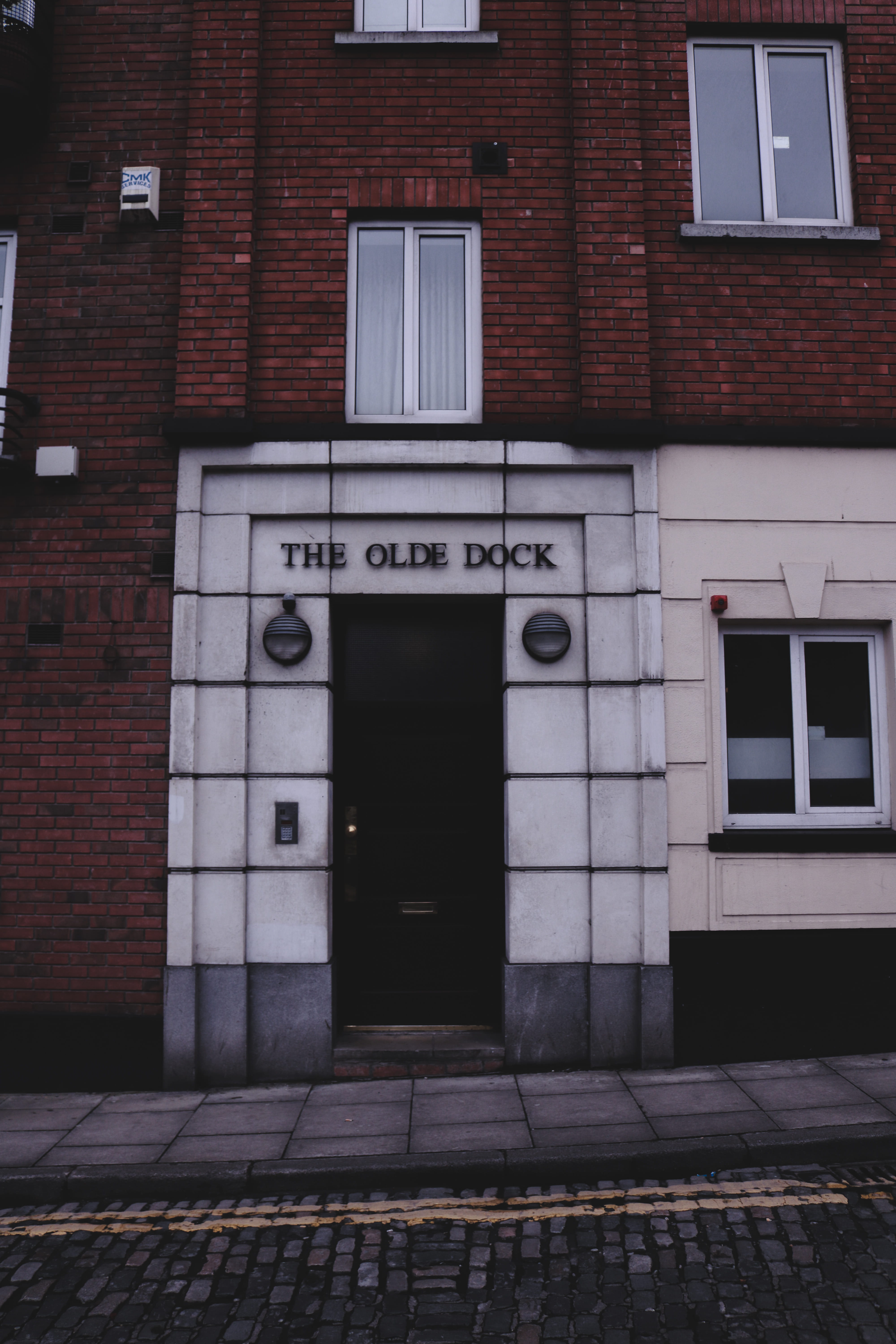 text, wall, travel, love, message, old, explore, communication, city, concept, door, moody, no people, built structure, street, design, architecture, brick, Phone HD Wallpaper