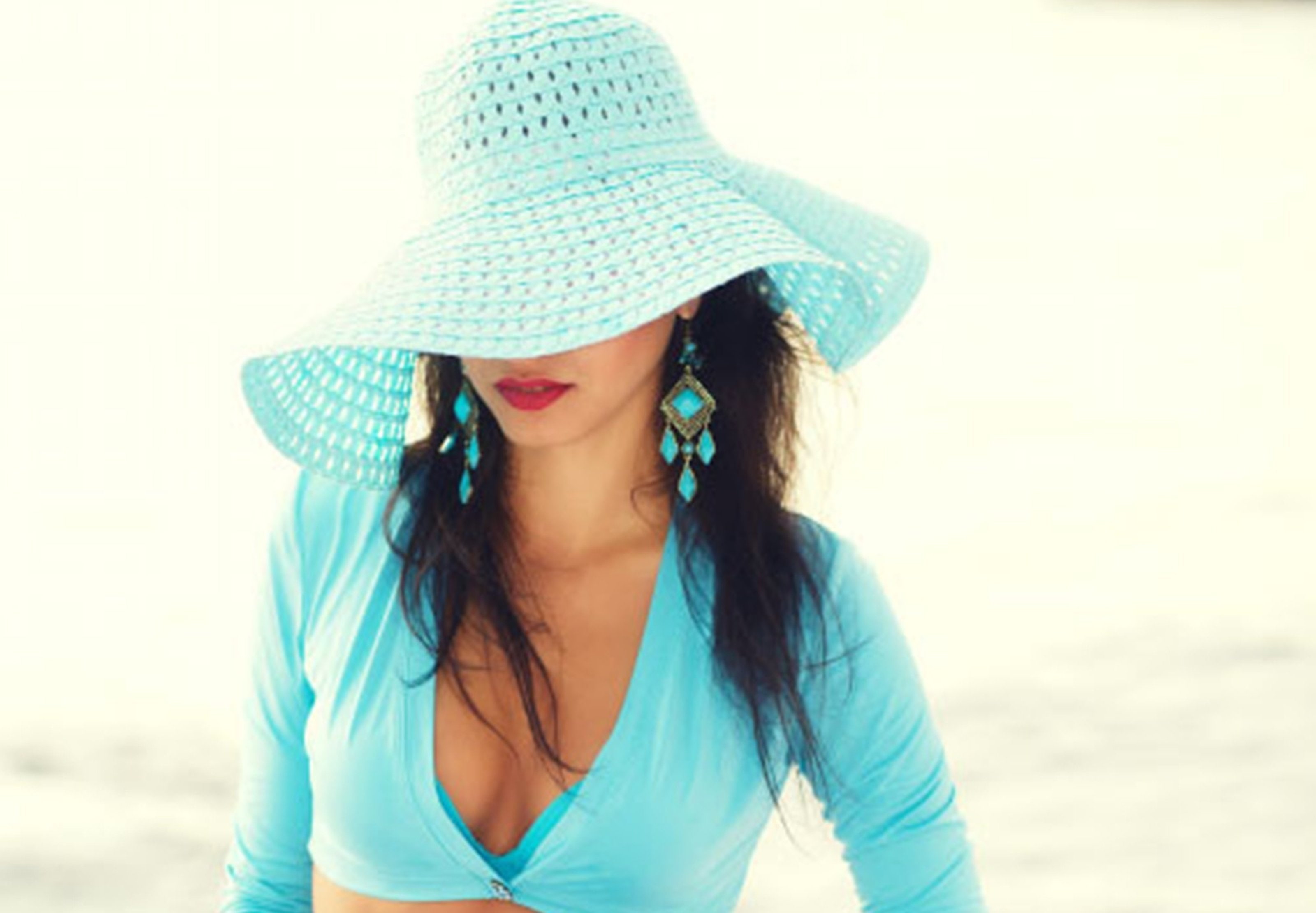 woman, blue, 2K, incognito, brunette, hat, HD Wallpaper