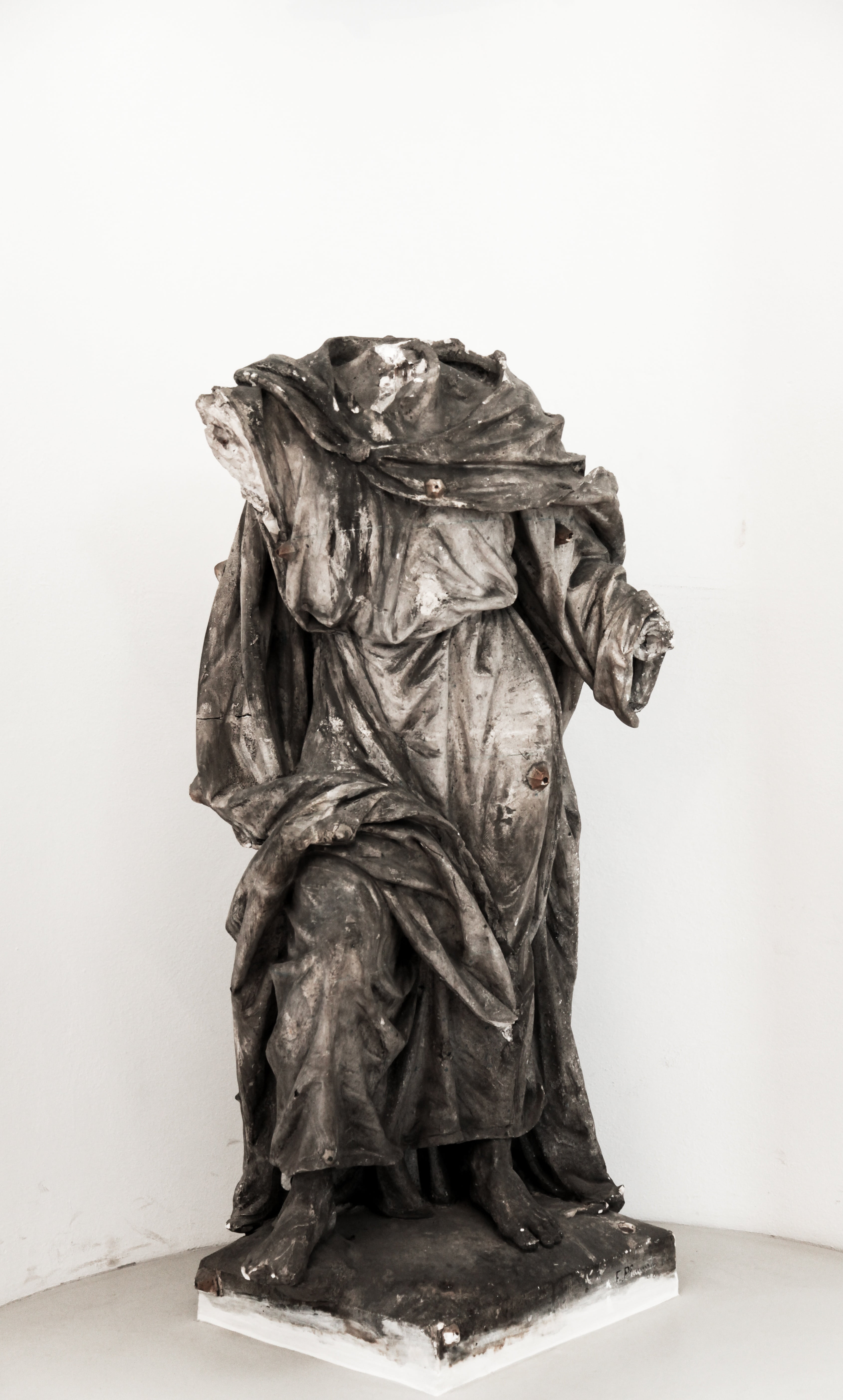 old, marble, female likeness, carving - craft product, architecture, headless sculpture, 5K, indoors, religion, travel, full length, male likeness, creativity, Phone HD Wallpaper