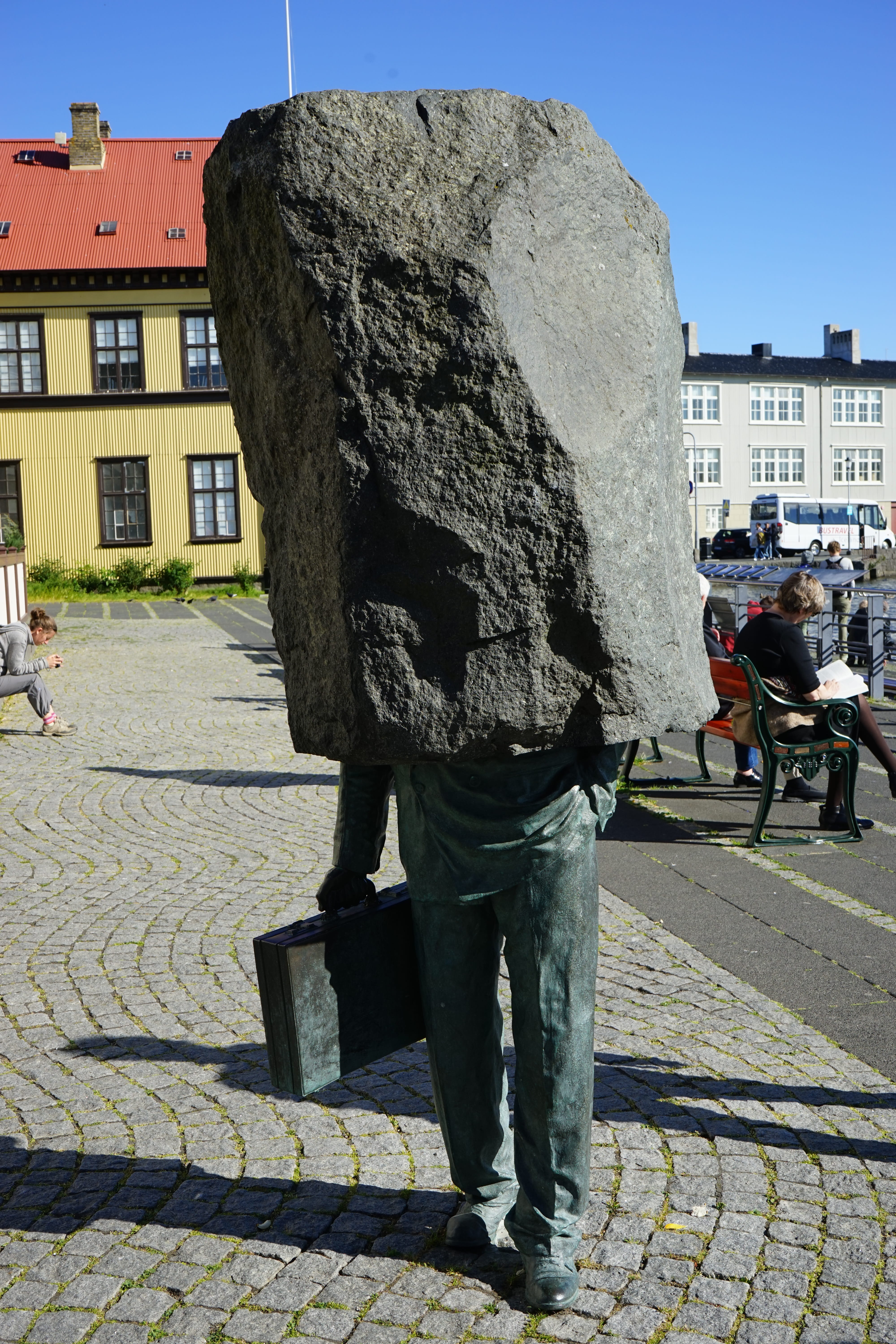 nature, people, day, representation, Sculpture, outdoors, real people, 5K, built structure, men, building exterior, architecture, Headless, history, iceland, Phone HD Wallpaper