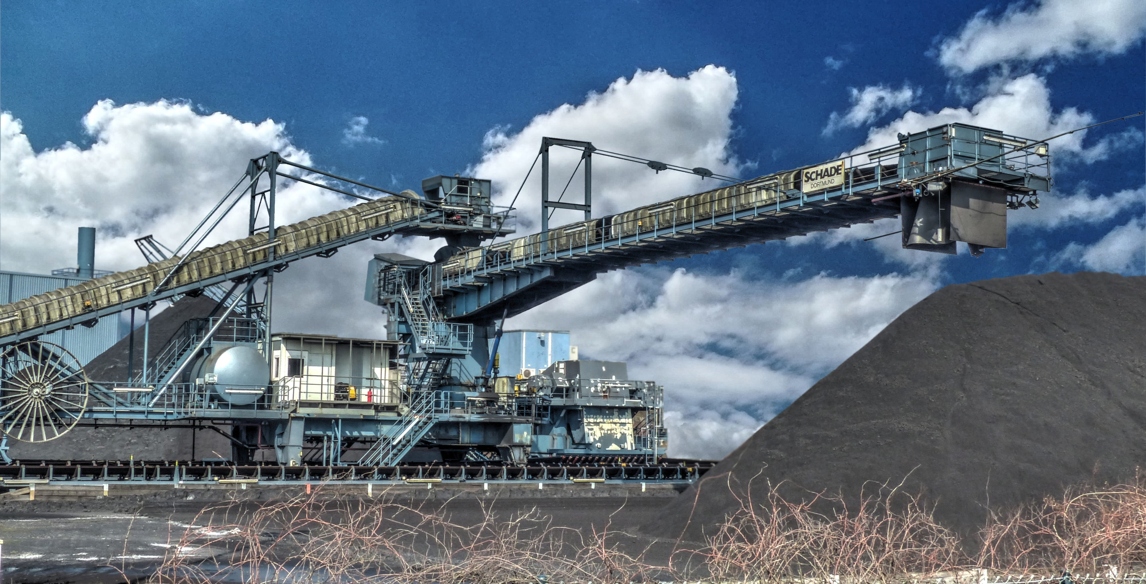 fossil fuel, air pollution, coal mine, germany, north rhine westphalia, herne, cloud - sky, industry, shame-lagertechnik, transportation, berghalde, architecture, HD Wallpaper