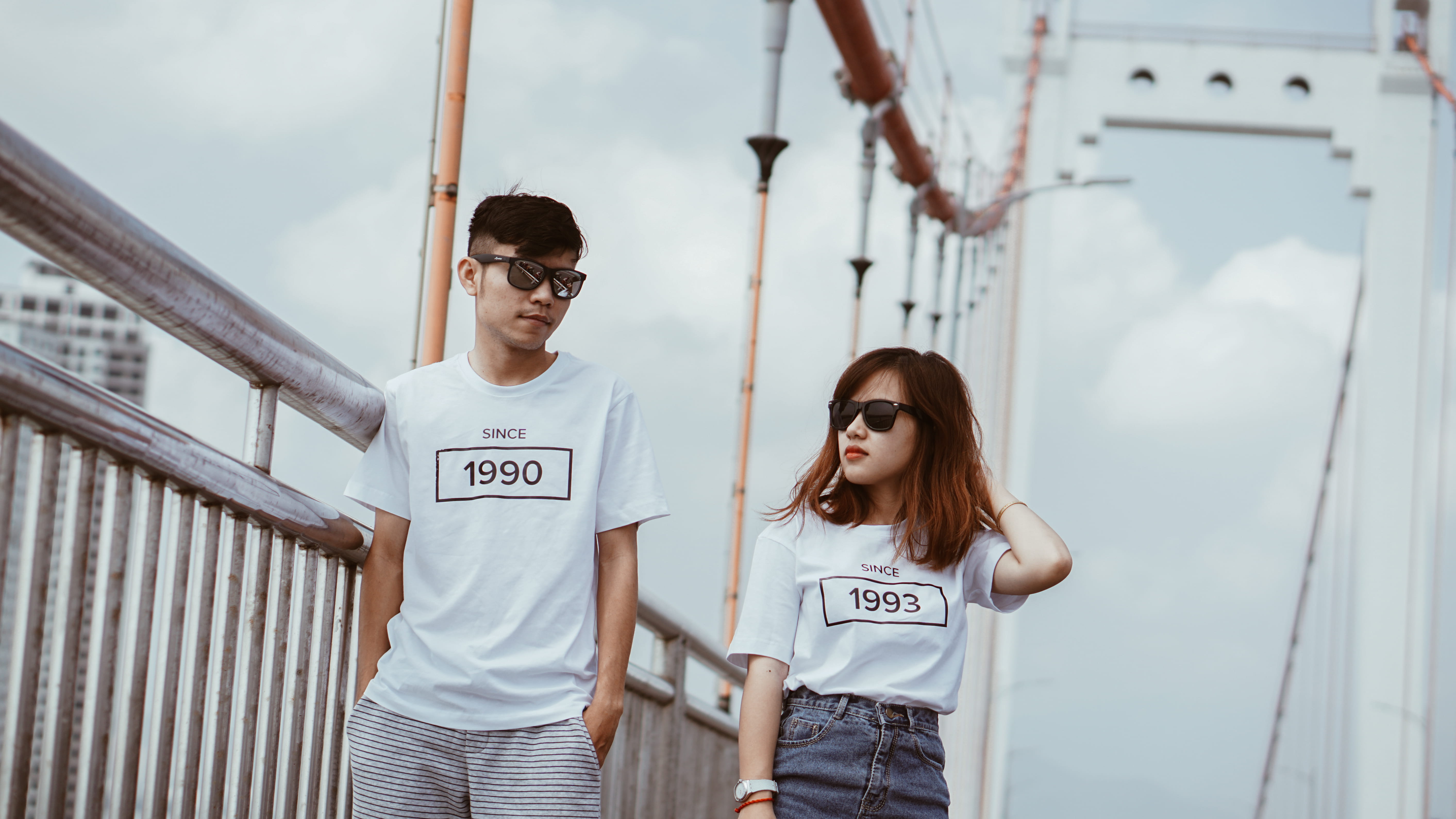couple, two people, shirt, casual clothing, sunglasses, people, young men, togetherness, women, young women, outdoors, real people, leisure activity, waist up, HD Wallpaper