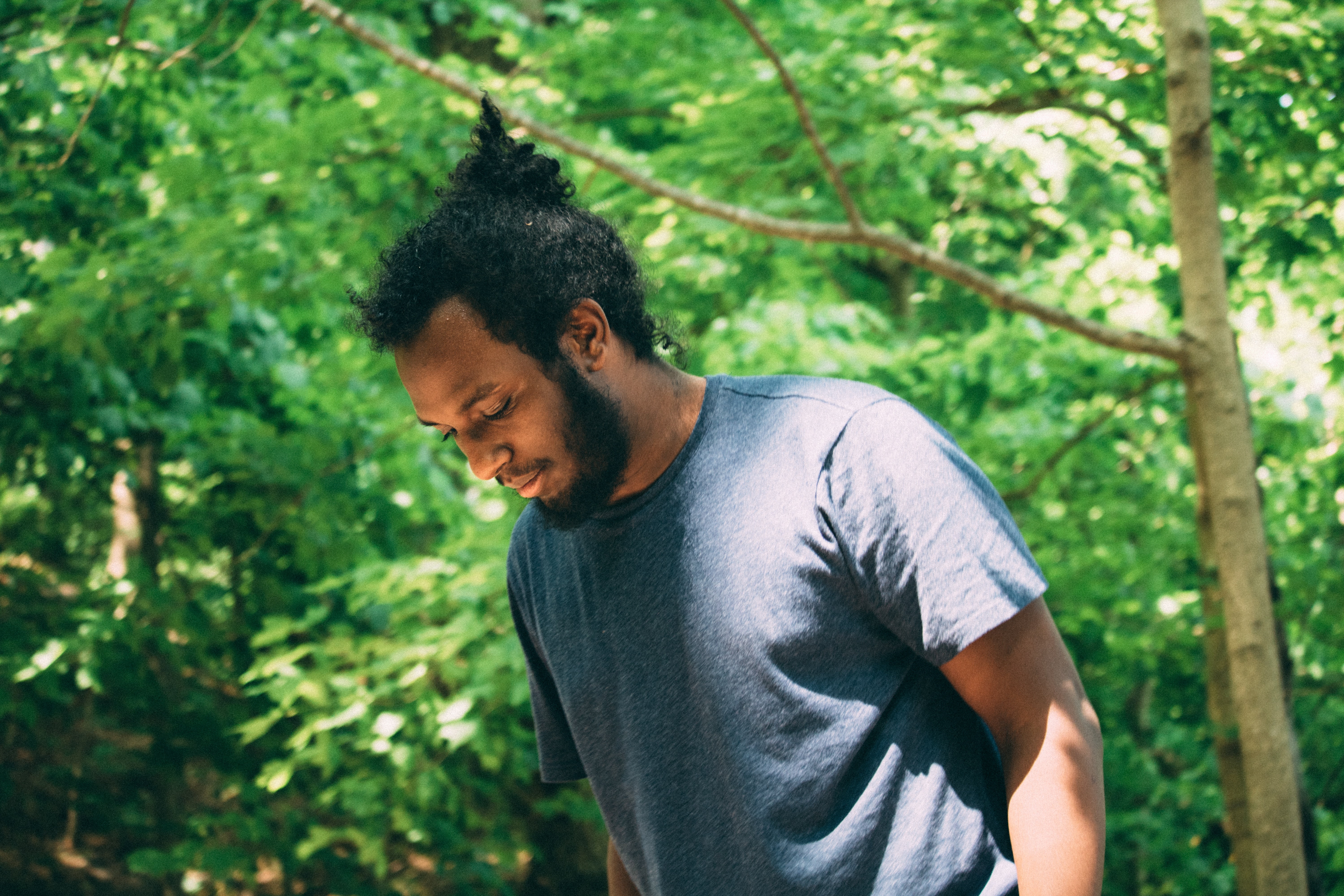 young men, people, only men, neck, leaves, shirt, plant, trees, man, beard, real people, lifestyles, bun, 5K, land, forest, green, casual clothing, looking, HD Wallpaper