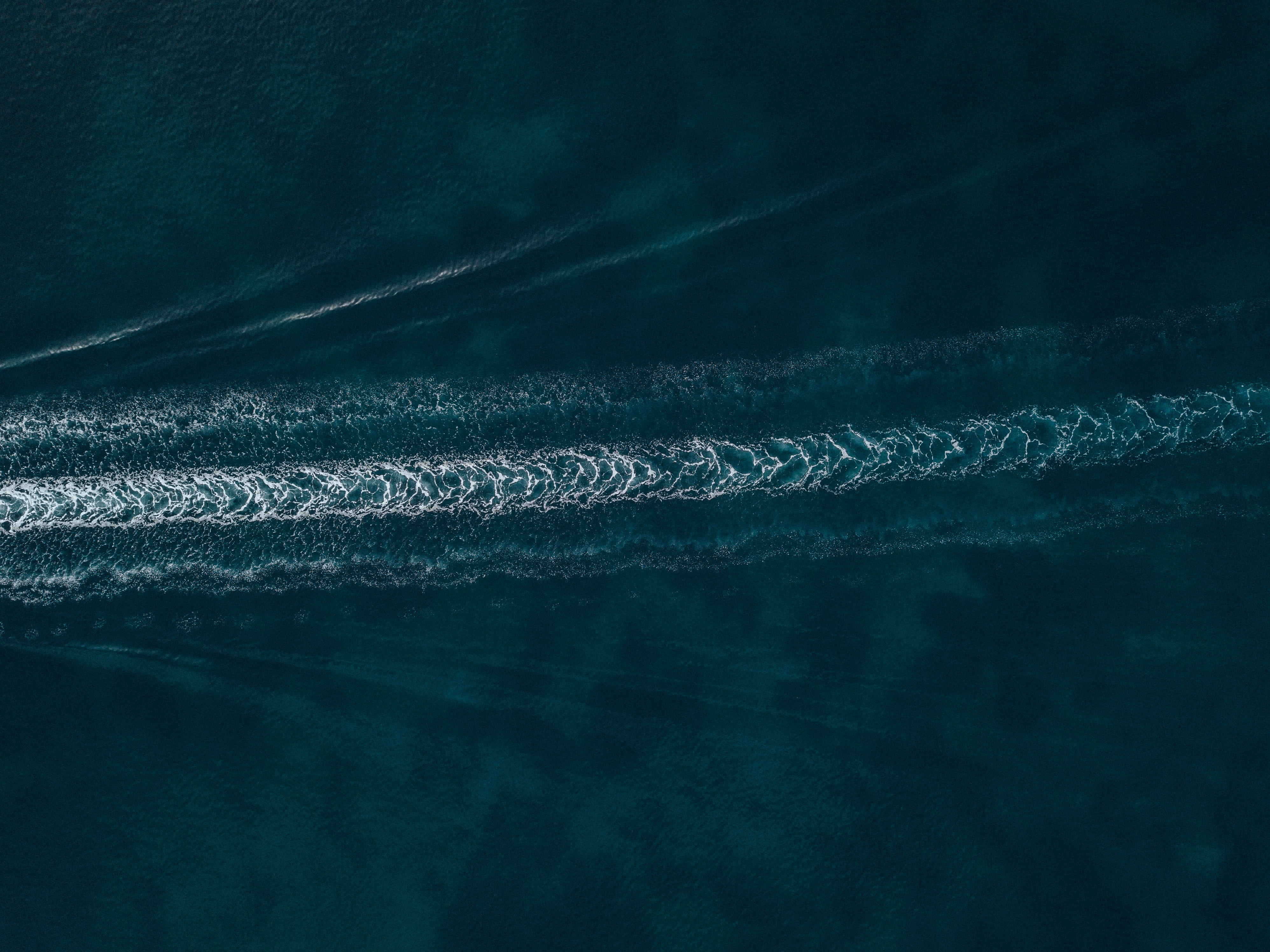motion, sport, ship, ocean, drone, silence, nature, transportation, waterfront, boat, sea, vapor trail, blurred motion, speed, reflection, aquatic sport, HD Wallpaper