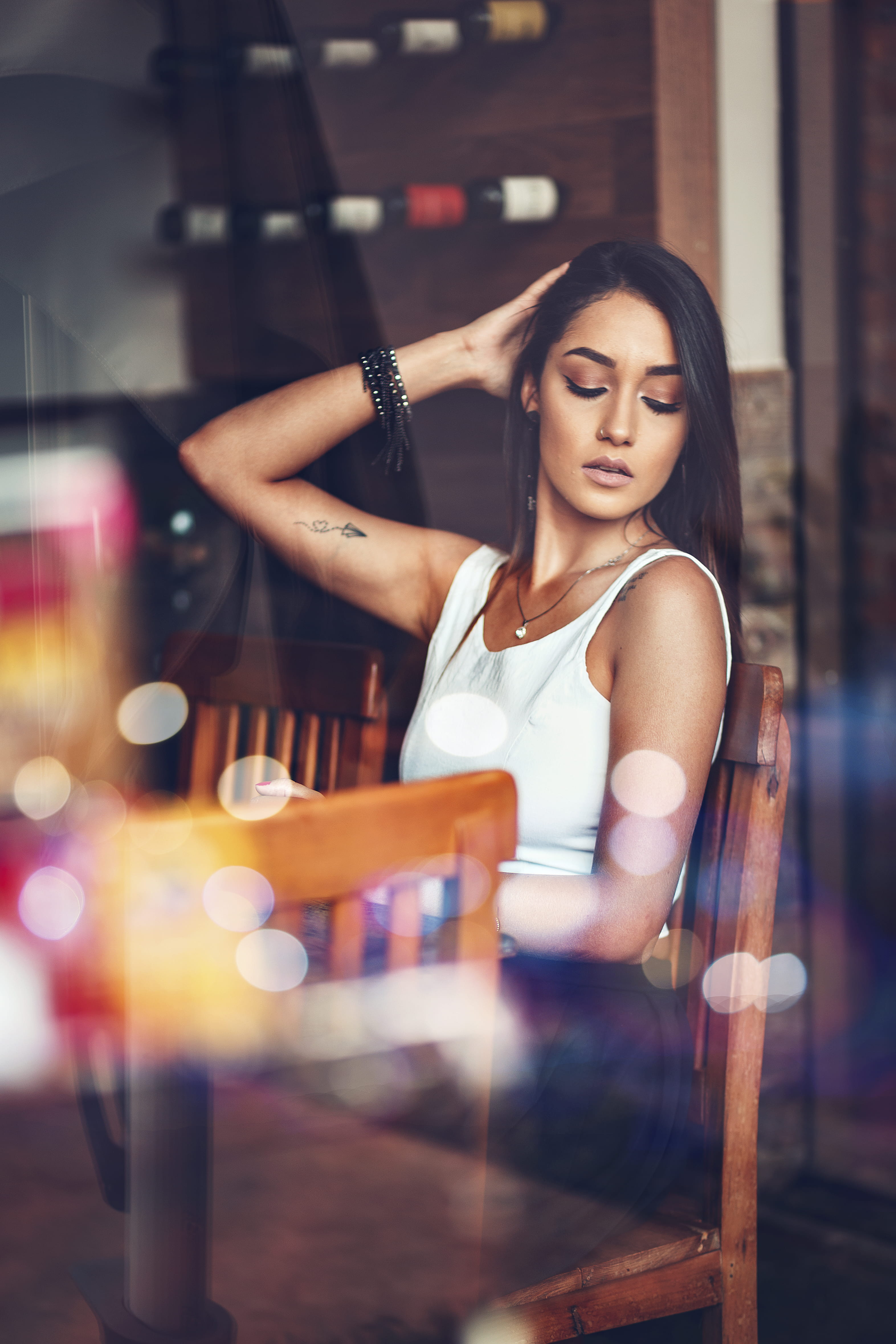 blur, top, table, front view, coffee shop, lifestyles, beautiful woman, women, pose, leisure activity, sitting, person, girl, hairstyle, casual clothing, Phone HD Wallpaper