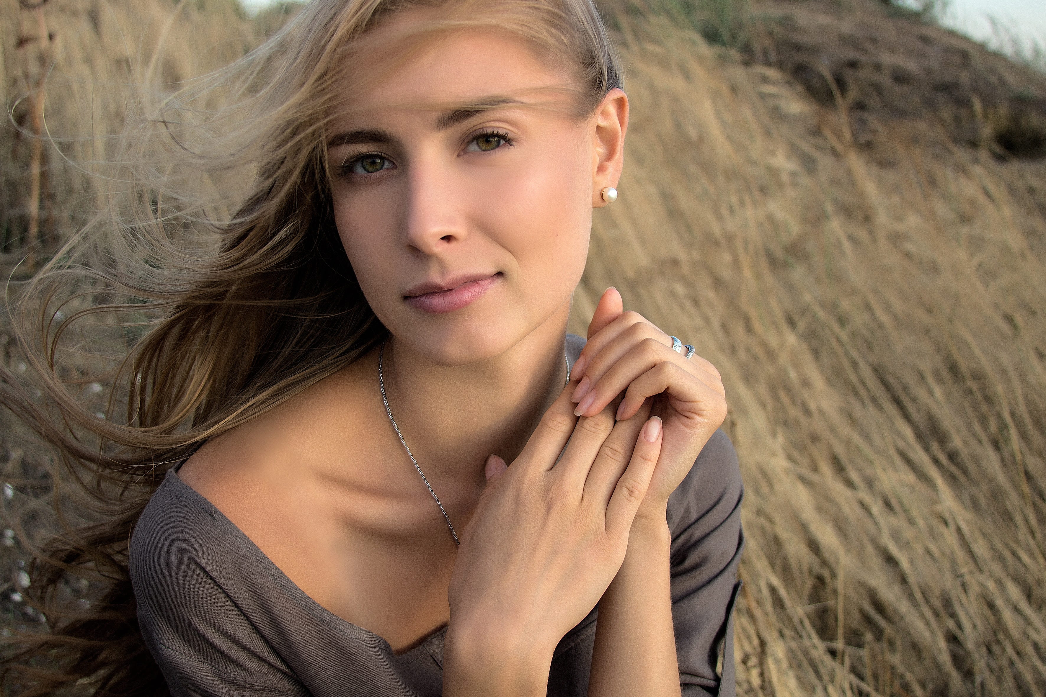 cute, young, hair, woman, beautiful, looking at camera, neck, top, headshot, blonde, portrait of a girl, views, mood, long hair, youth, hand, nicely, wearing, HD Wallpaper