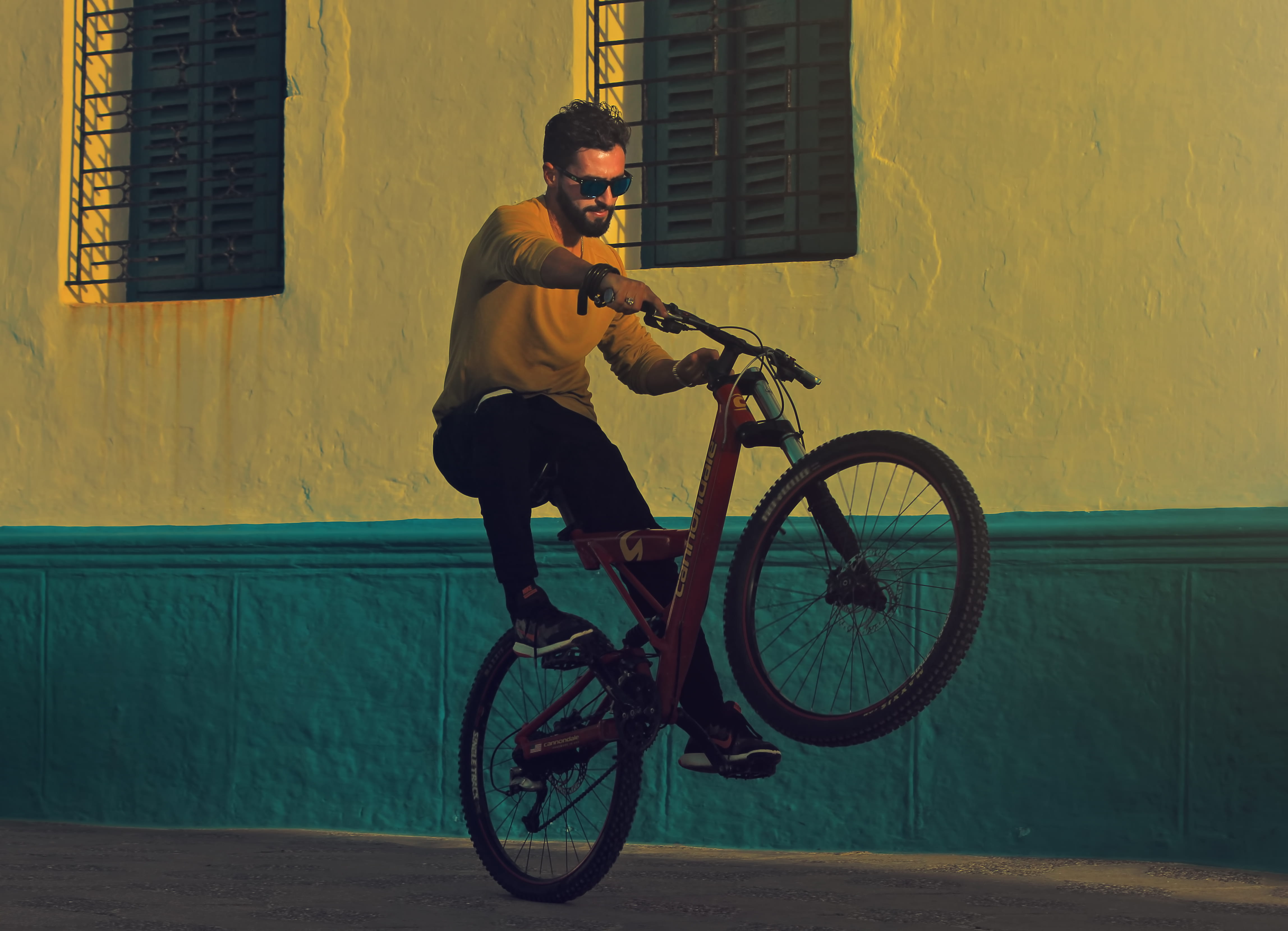 building, BMX, ride, one Man Only, land vehicle, cycle, outdoors, photography, real people, architecture, one Person, caucasian, 4K, city Life, leisure activity, HD Wallpaper