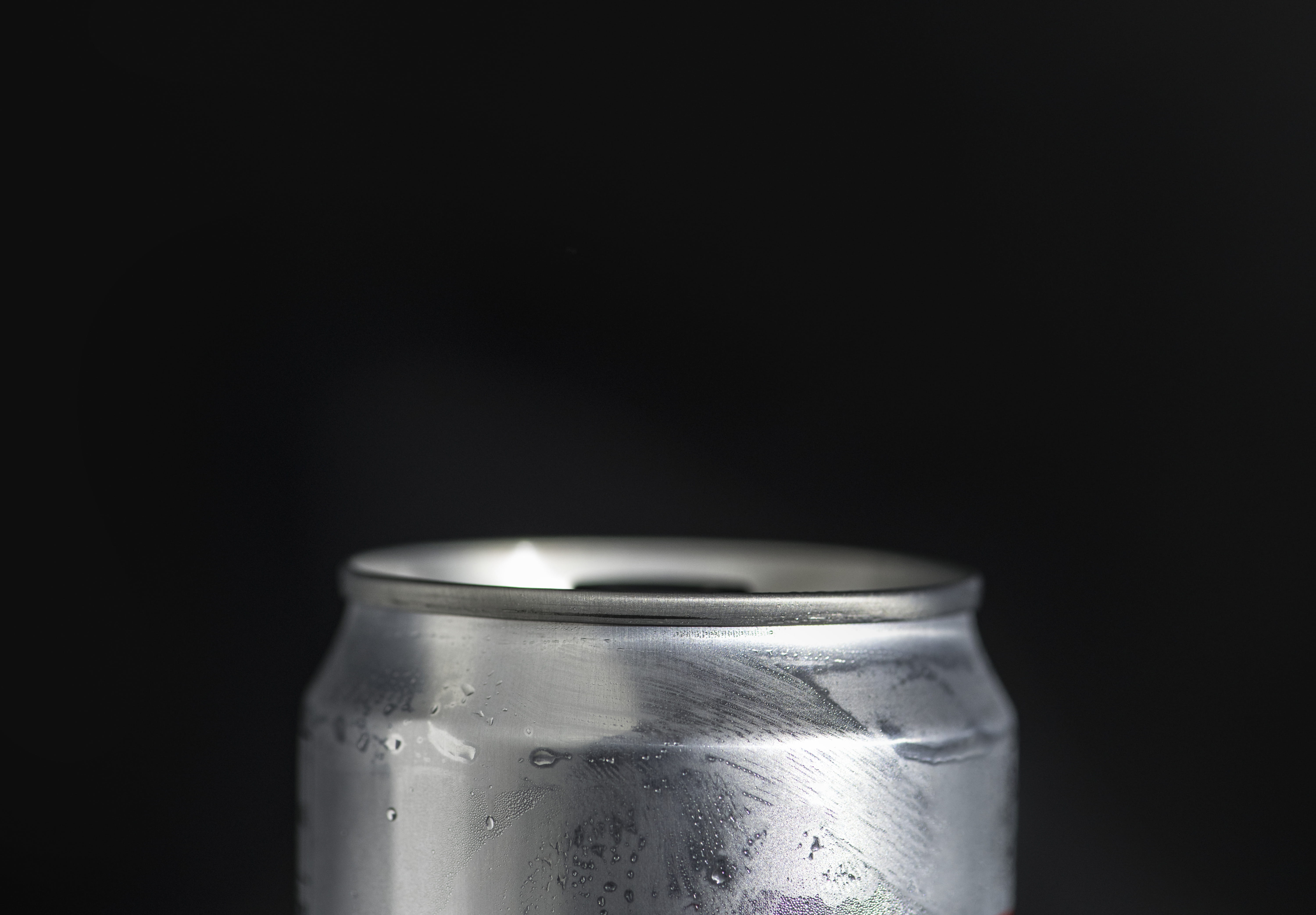 silver, beer, drinking water, soda can, refreshment, dark, metal, household equipment, indoors, single object, water, glass, no people, studio shot, 5K, HD Wallpaper