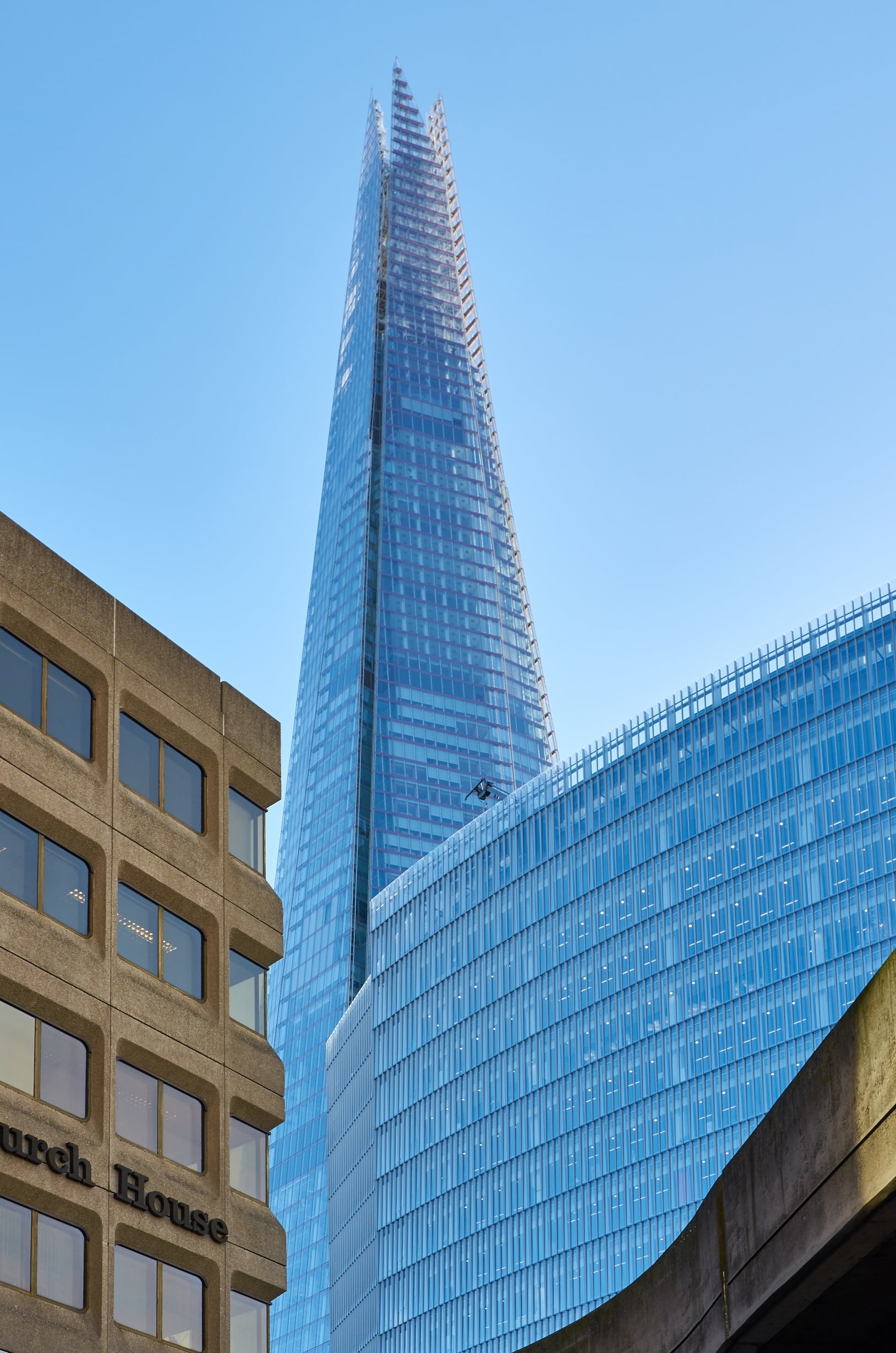 office, downtown, outdoors, landmark, the shard, capital, city, tourism, glass, places of interest, skyscraper, home, pyramid, day, modern, urban, low angle view, Phone HD Wallpaper
