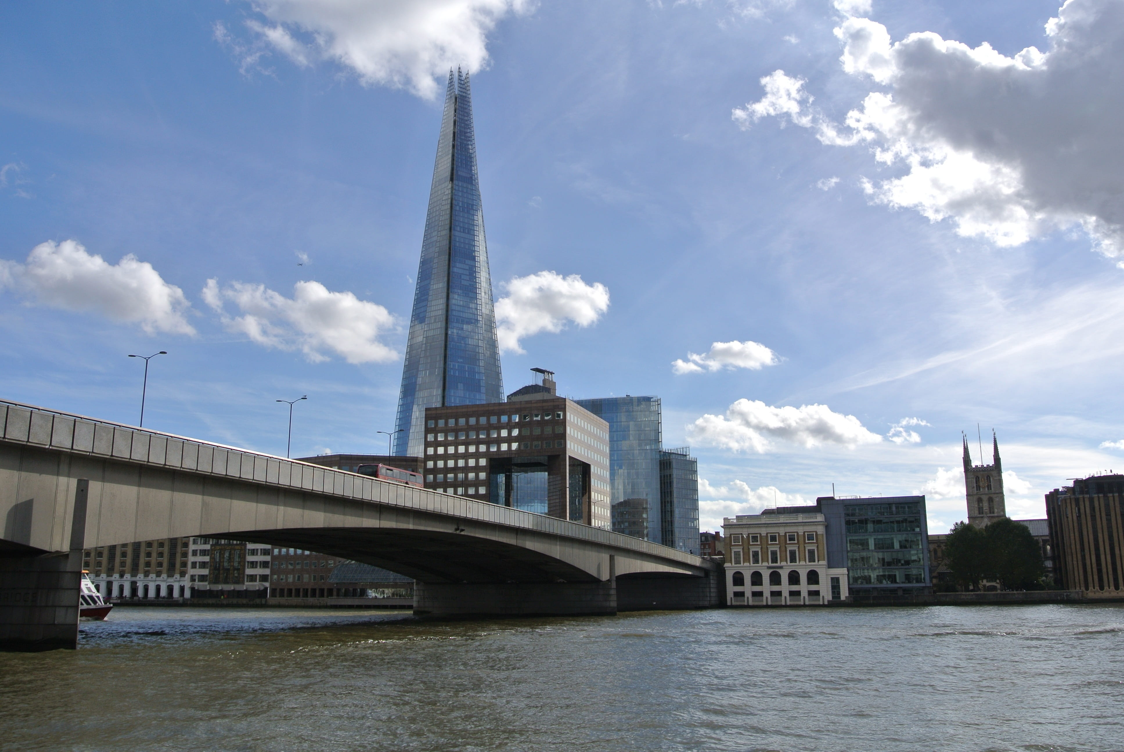 spire, nature, London, modern, transportation, office building exterior, bridge, sky, skyscraper, River, travel destinations, building exterior, cityscape, HD Wallpaper