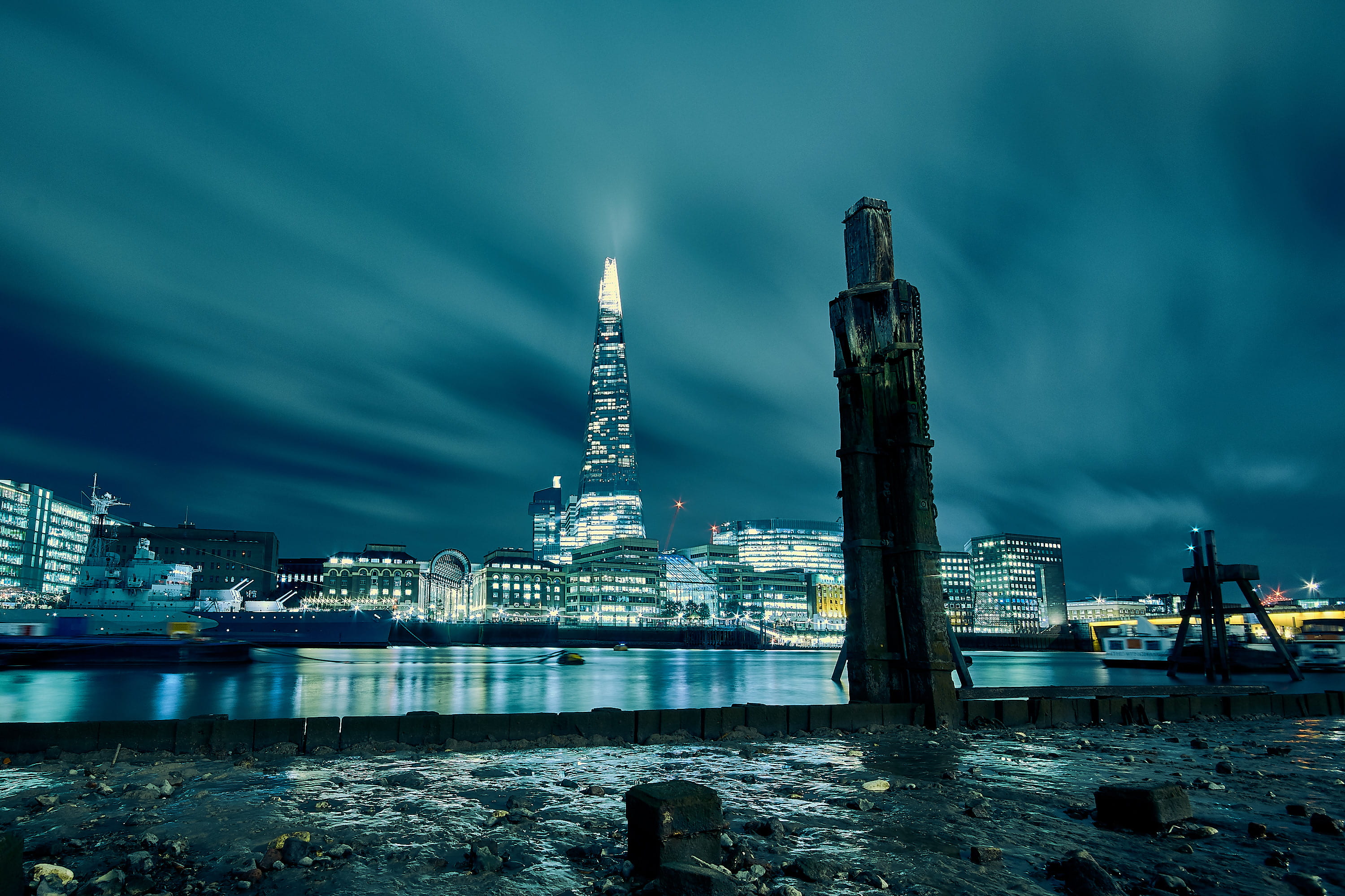 wood, river thames, illuminated, cityscape, thames, panoramic, built structure, tower, skyscraper, modern, sky, night, outdoors, building exterior, cloud - sky, HD Wallpaper