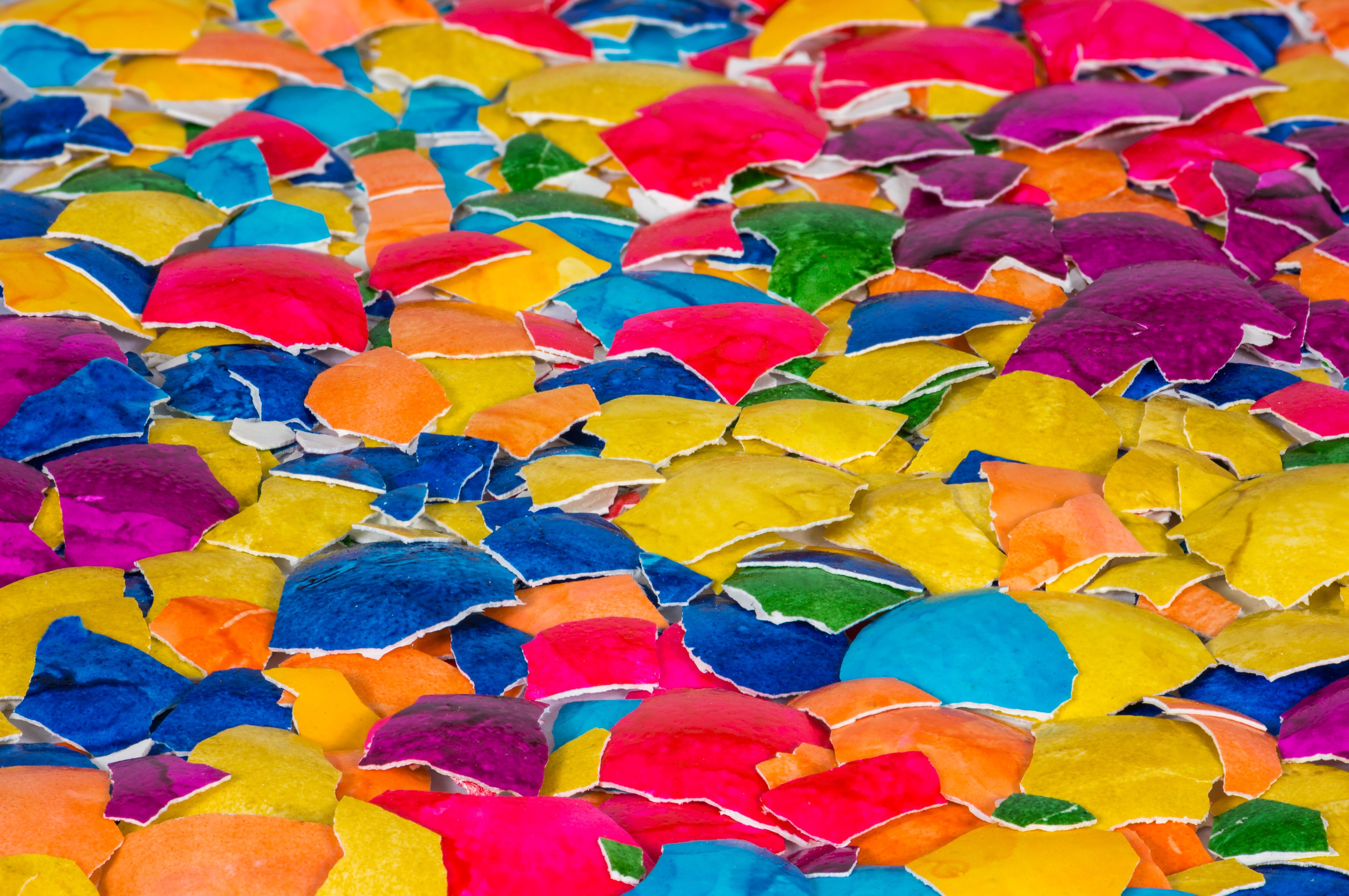 indoors, eat, day, variation, abundance, creativity, easter eggs, benefit from, backgrounds, splitter, healthy, broken, full frame, colored, shape, large group of objects, HD Wallpaper