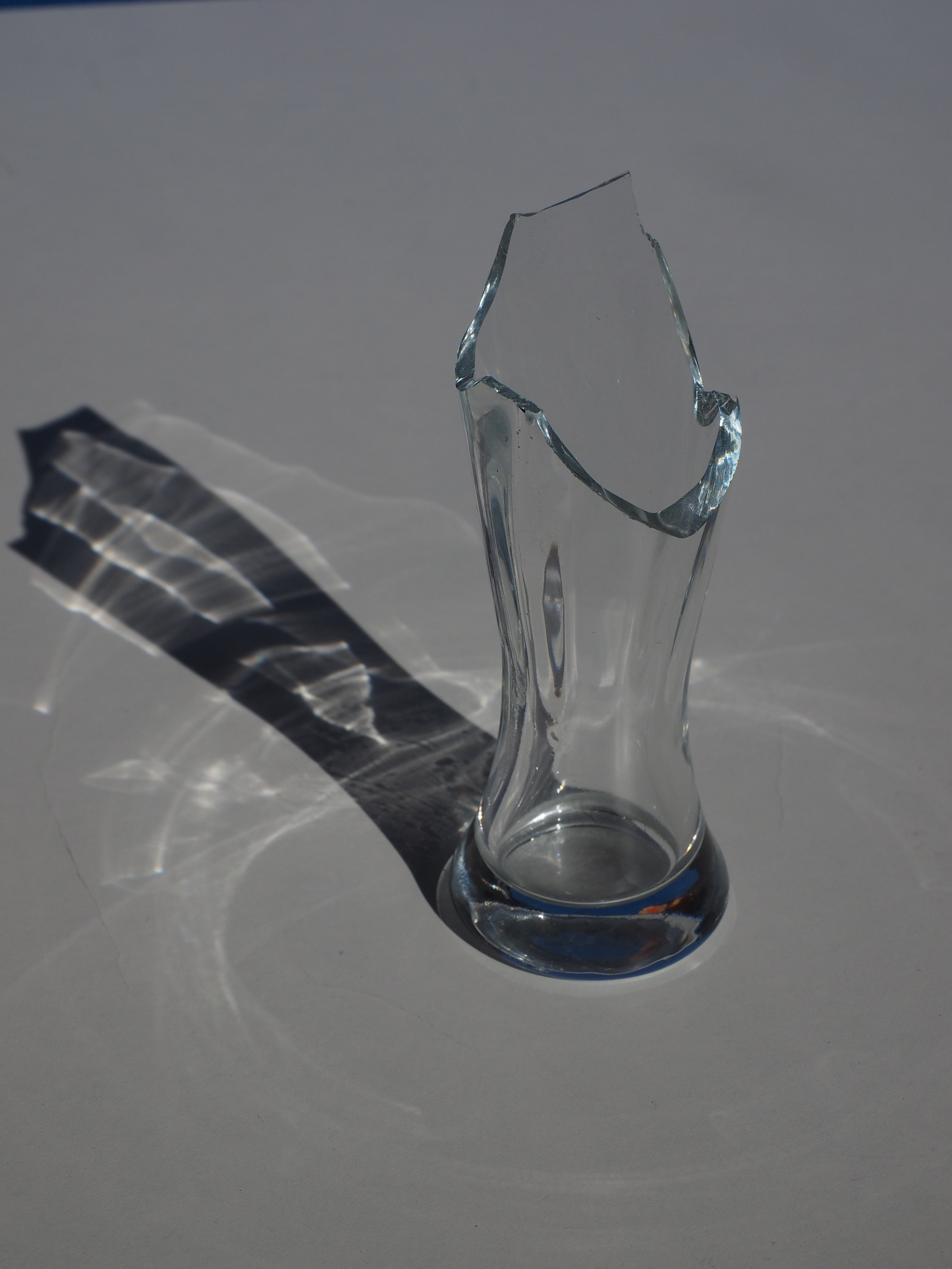 household equipment, glass, 4K, sharp, reflection, high-speed photography, drinking glass, purity, motion, indoors, gray, cut, water, table, broken, close-up, Phone HD Wallpaper