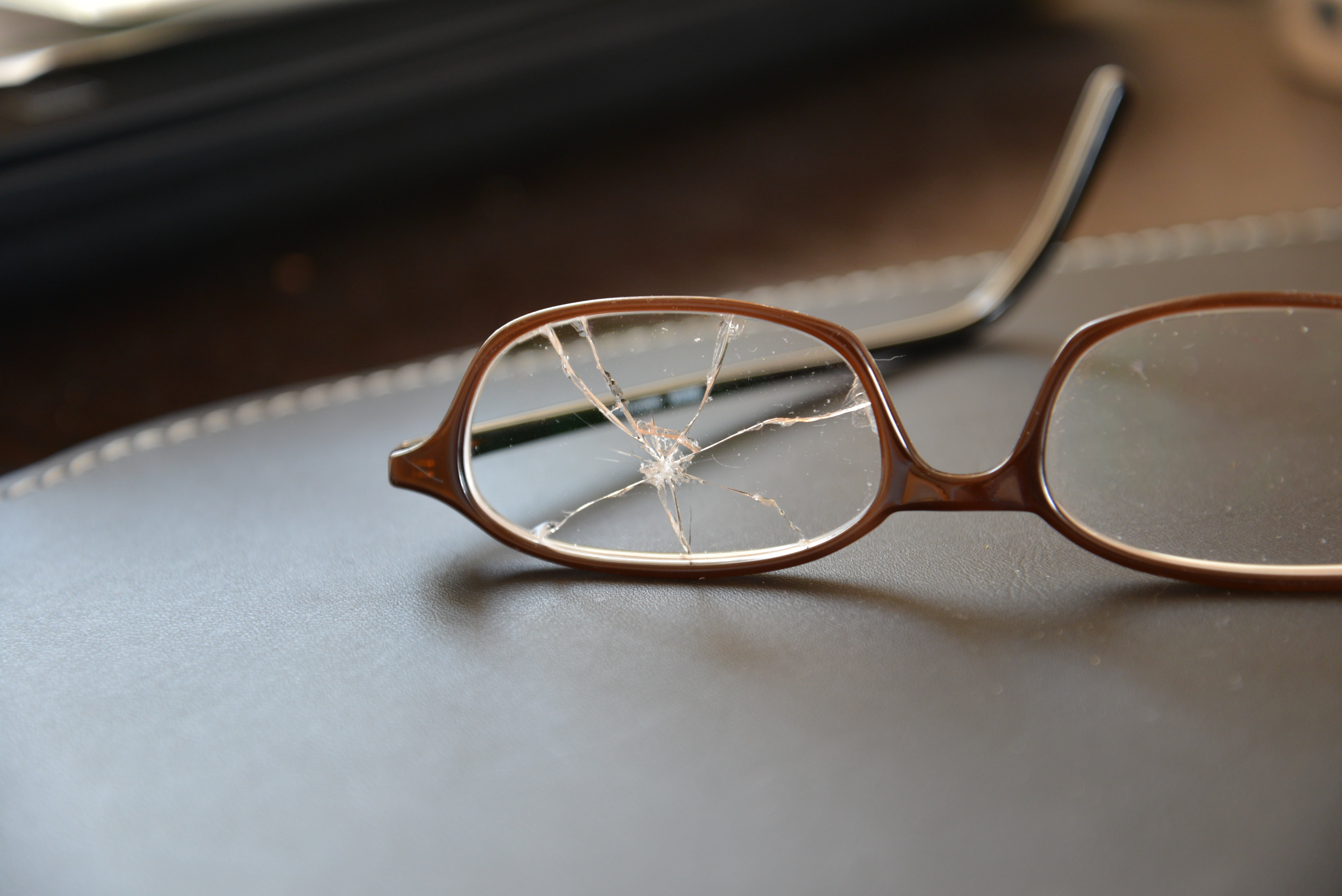 eyewear, two objects, high angle view, unbroken, eyeglasses, framed, selective focus, glass breakage, wealth, day, brown, focus on foreground, jewelry, HD Wallpaper