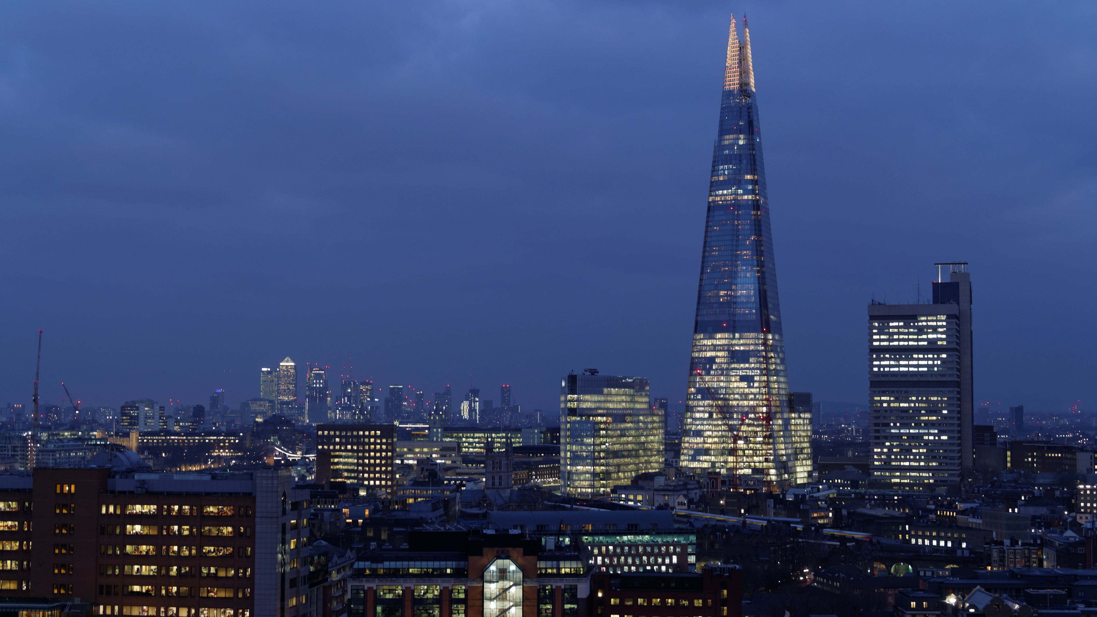 outdoors, no people, landmark, travel destinations, city, united kingdom, office, skyline, dusk, evening, spire, building, the shard, skyscraper, 4K, financial district, HD Wallpaper