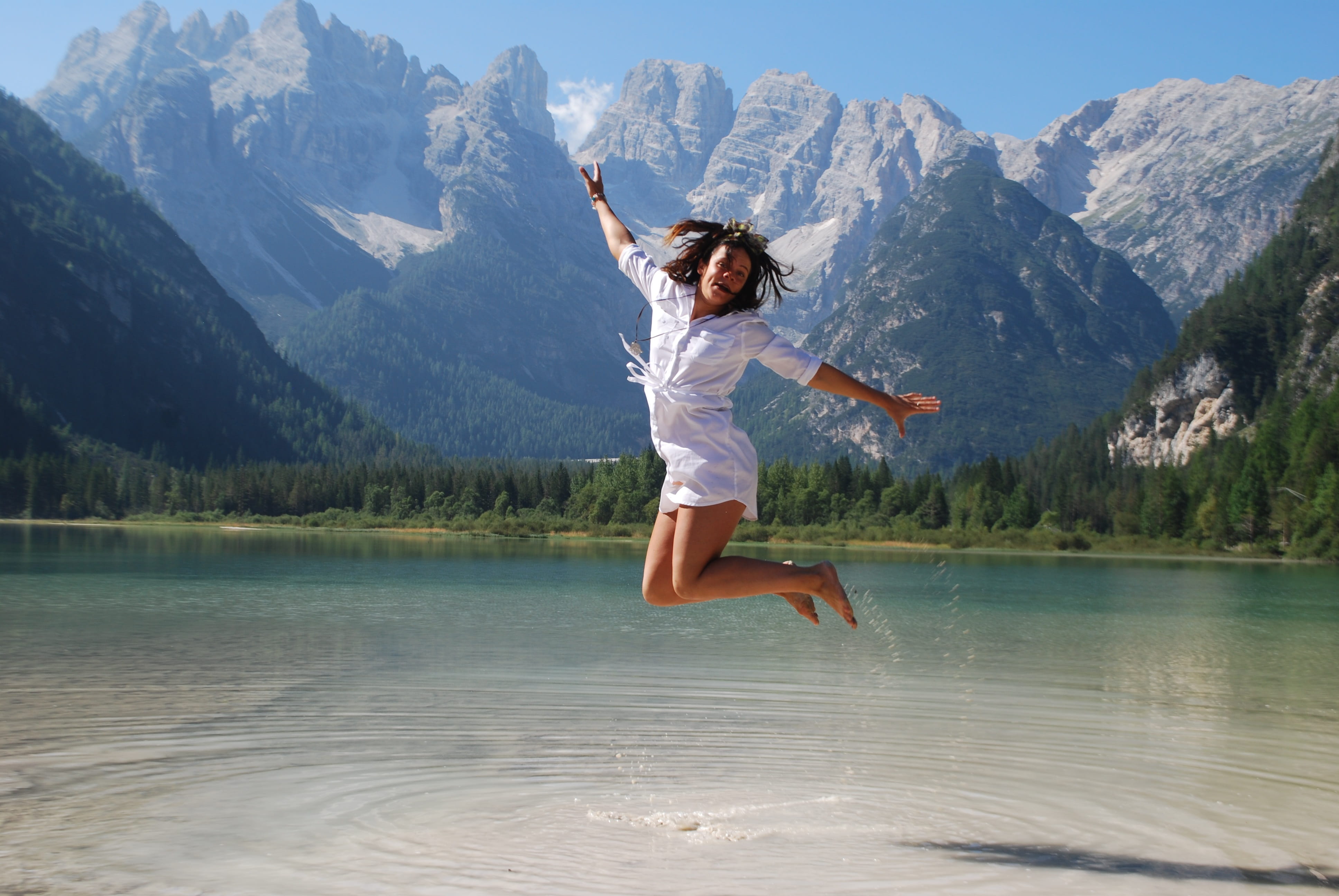 nature, girl jumping for joy, funny, freedom, austria, women, beauty in nature, arms raised, bright, summer, sweet, europe, holiday, lake, young women, HD Wallpaper