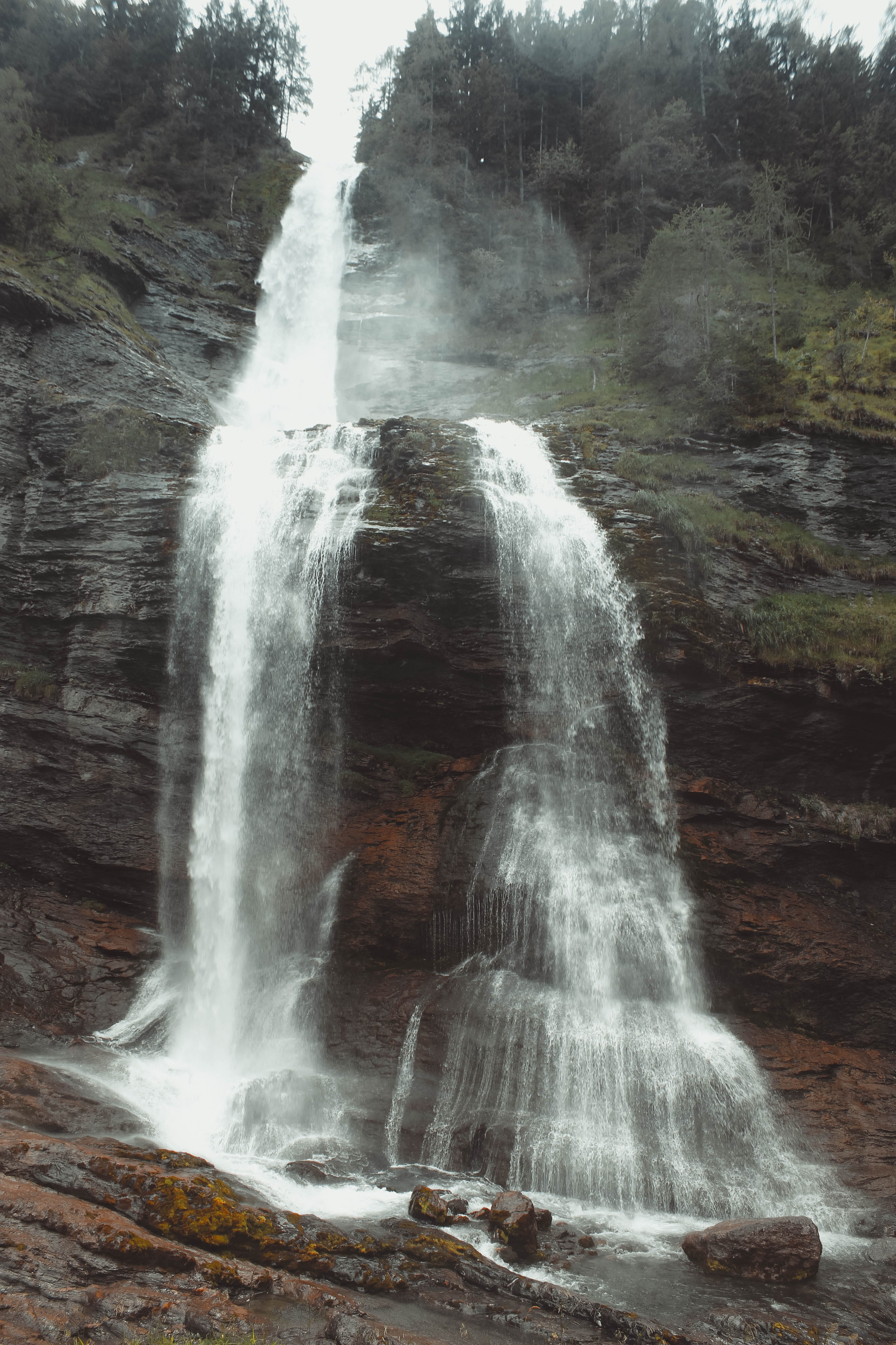 motion, flowing water, beauty in nature, france, sixt-fer-à-cheval, water, rock, blurred motion, power, rock formation, mountain, rock - object, tree, forest, Phone HD Wallpaper