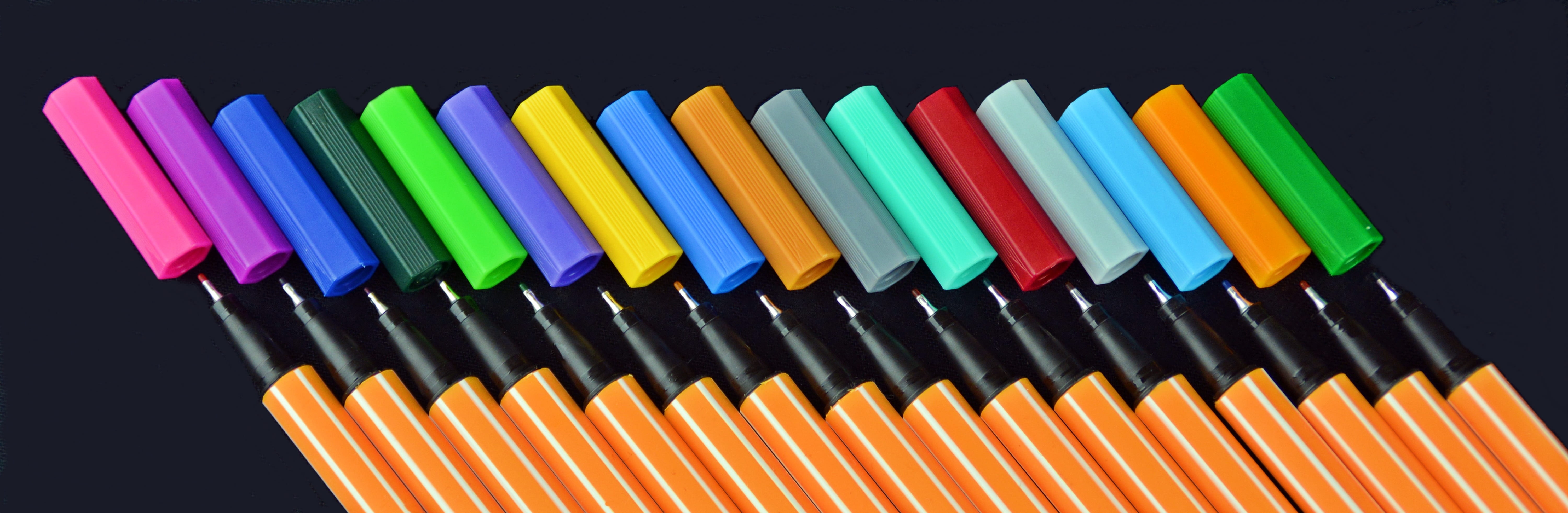 point, close, multi Colored, abstract, pens, order, equipment, assorted, crayons, writing accessories, colorful, paint, art and craft, blue, vibrant color, HD Wallpaper