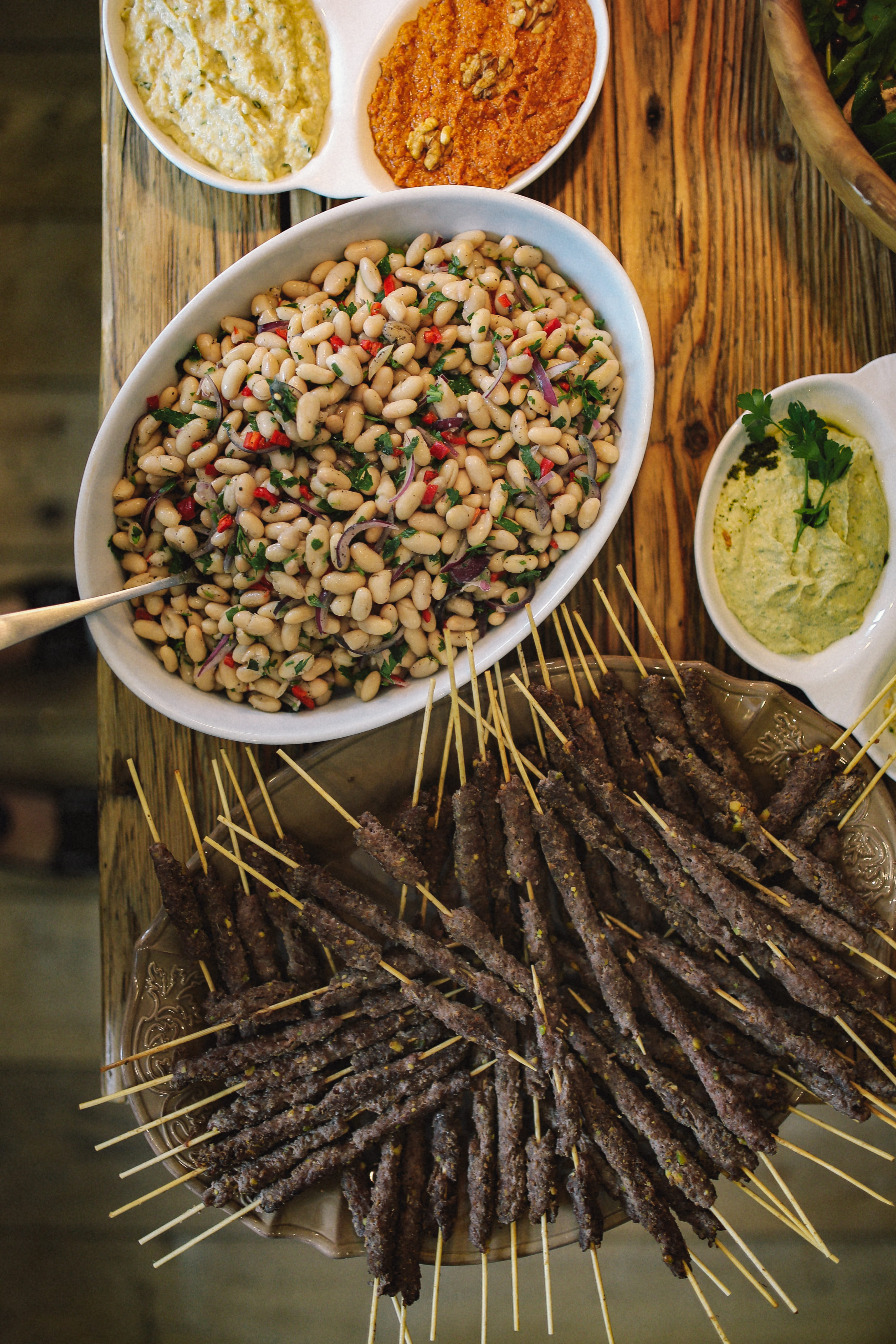 kitchen utensil, wellbeing, wood - Material, hummus, arabic, ready-to-eat, spice, close-up, healthy eating, indoors, no people, party, eating utensil, variation, Phone HD Wallpaper