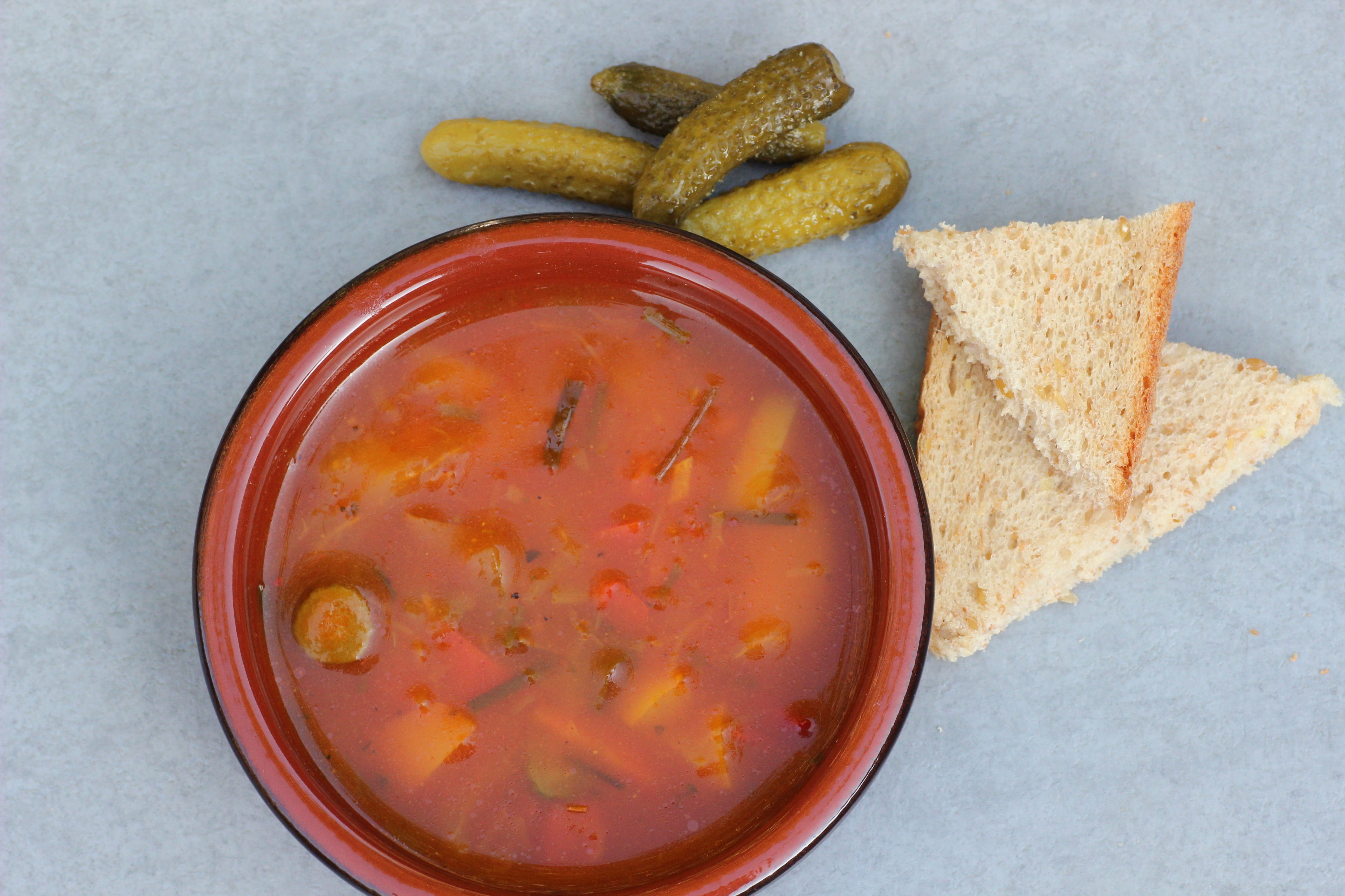 lunch, gourmet, russian vegetable soup, garnish, dinner, salsa, indoors, breakfast, nachos, meal, directly above, food, bread, temptation, no people, hearty, HD Wallpaper