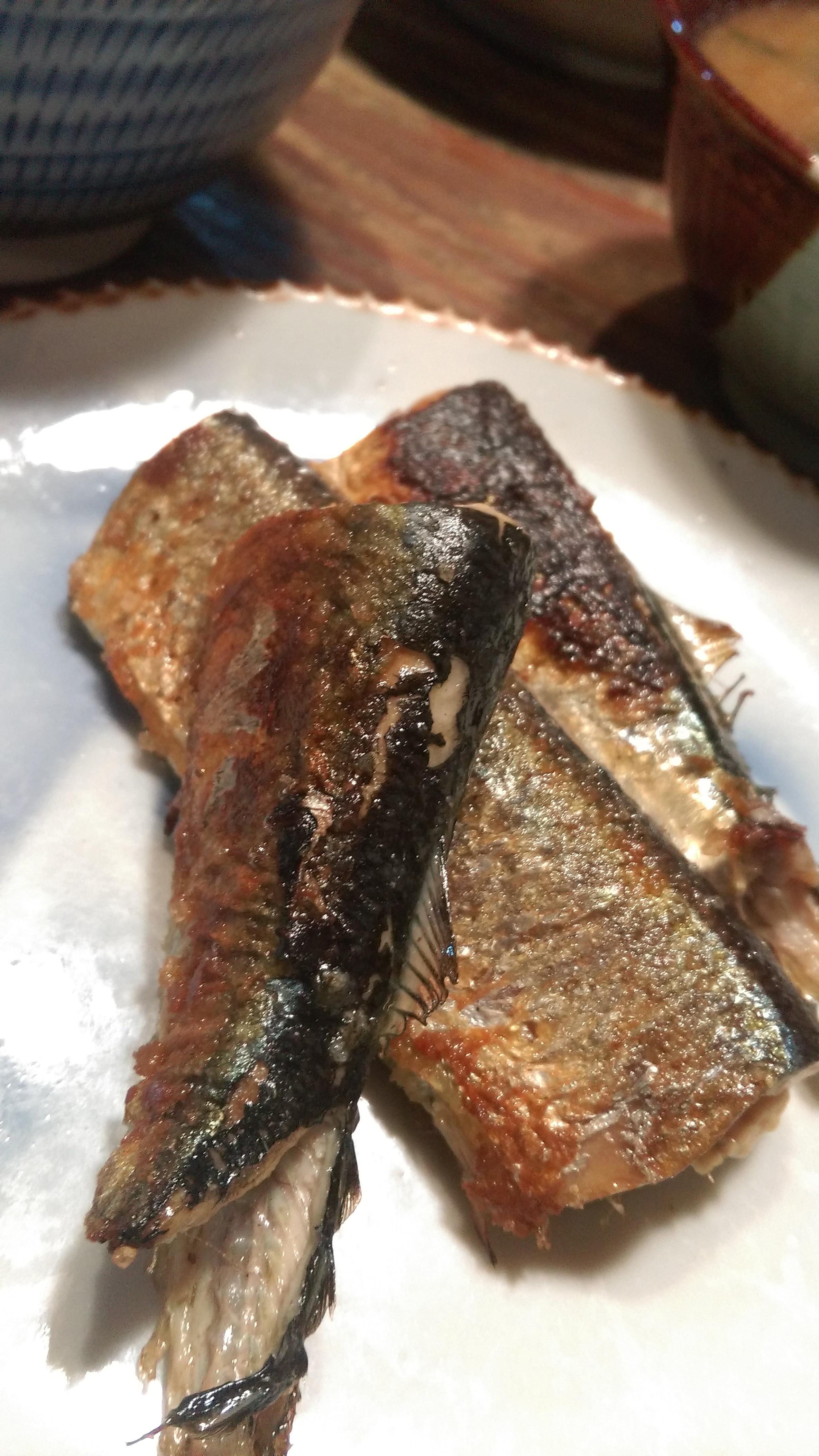 close-up, healthy eating, animal, food and drink, pacific saury, table, focus on foreground, still life, temptation, no people, vertebrate, fish, indoors, Phone HD Wallpaper