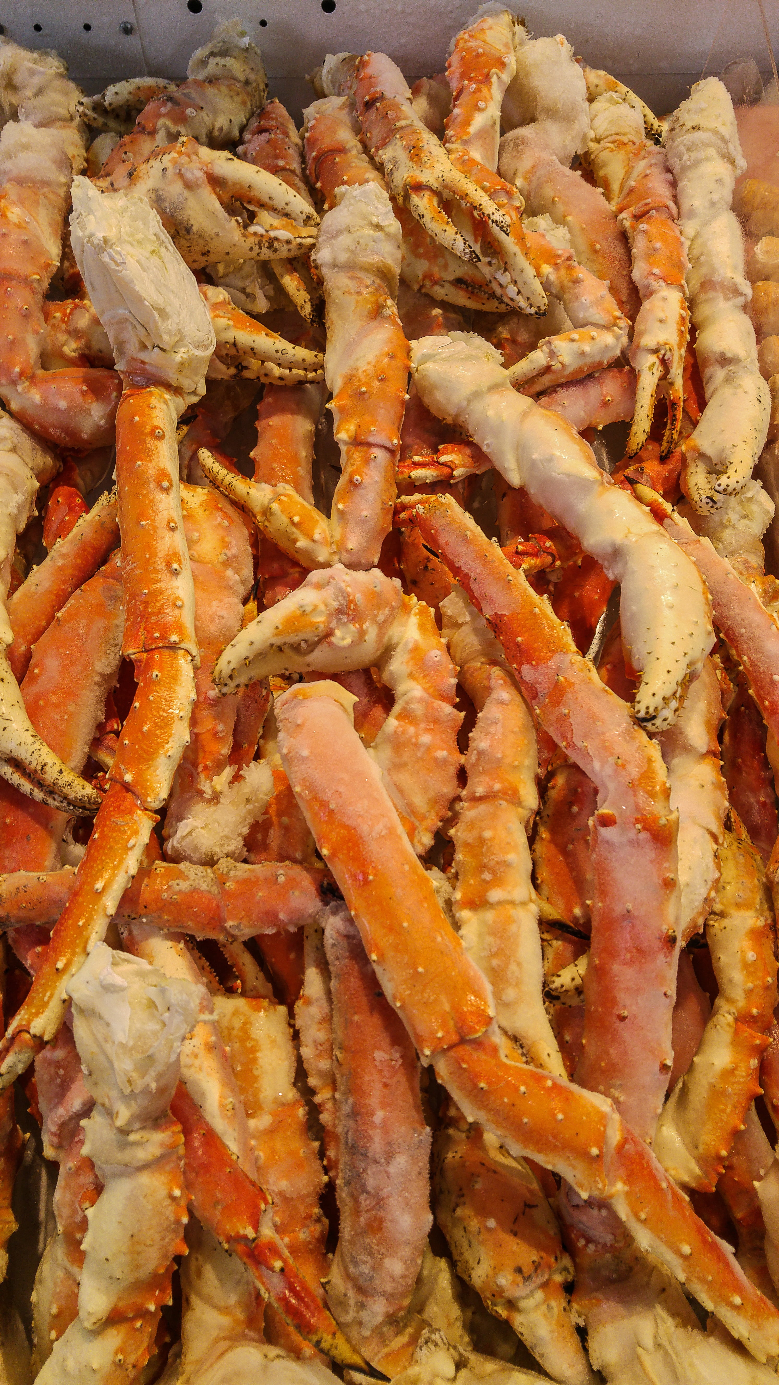 5K, temptation, seafood, abundance, food and drink, freshness, fried, close-up, fishing, crab - seafood, crustacean, still life, tongs, food, ready-to-eat, Phone HD Wallpaper