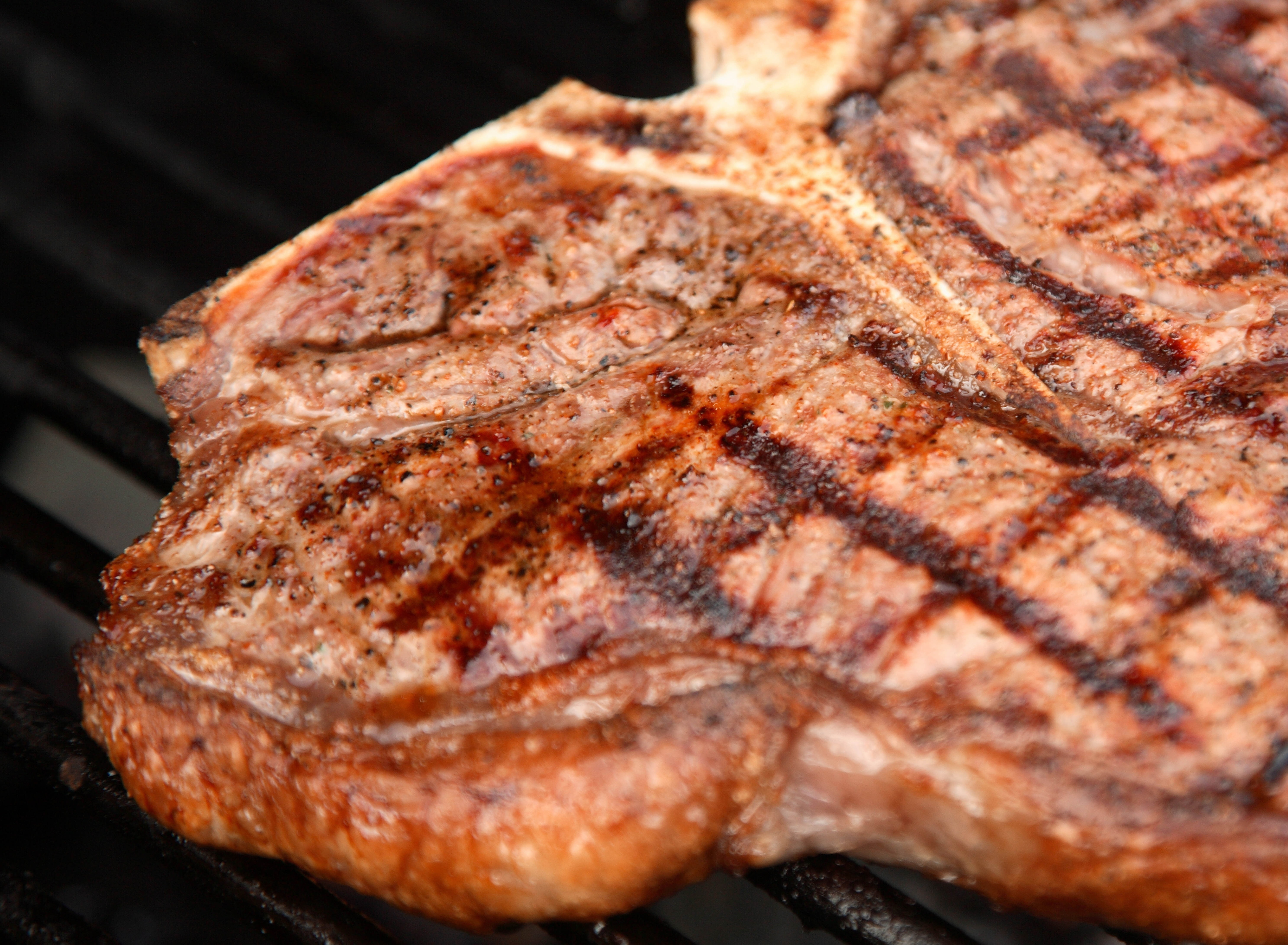 unhealthy eating, rib, freshness, steak, indoors, cooked, temptation, dinner, coal, red meat, food, black background, meal, focus on foreground, beef, gourmet, HD Wallpaper