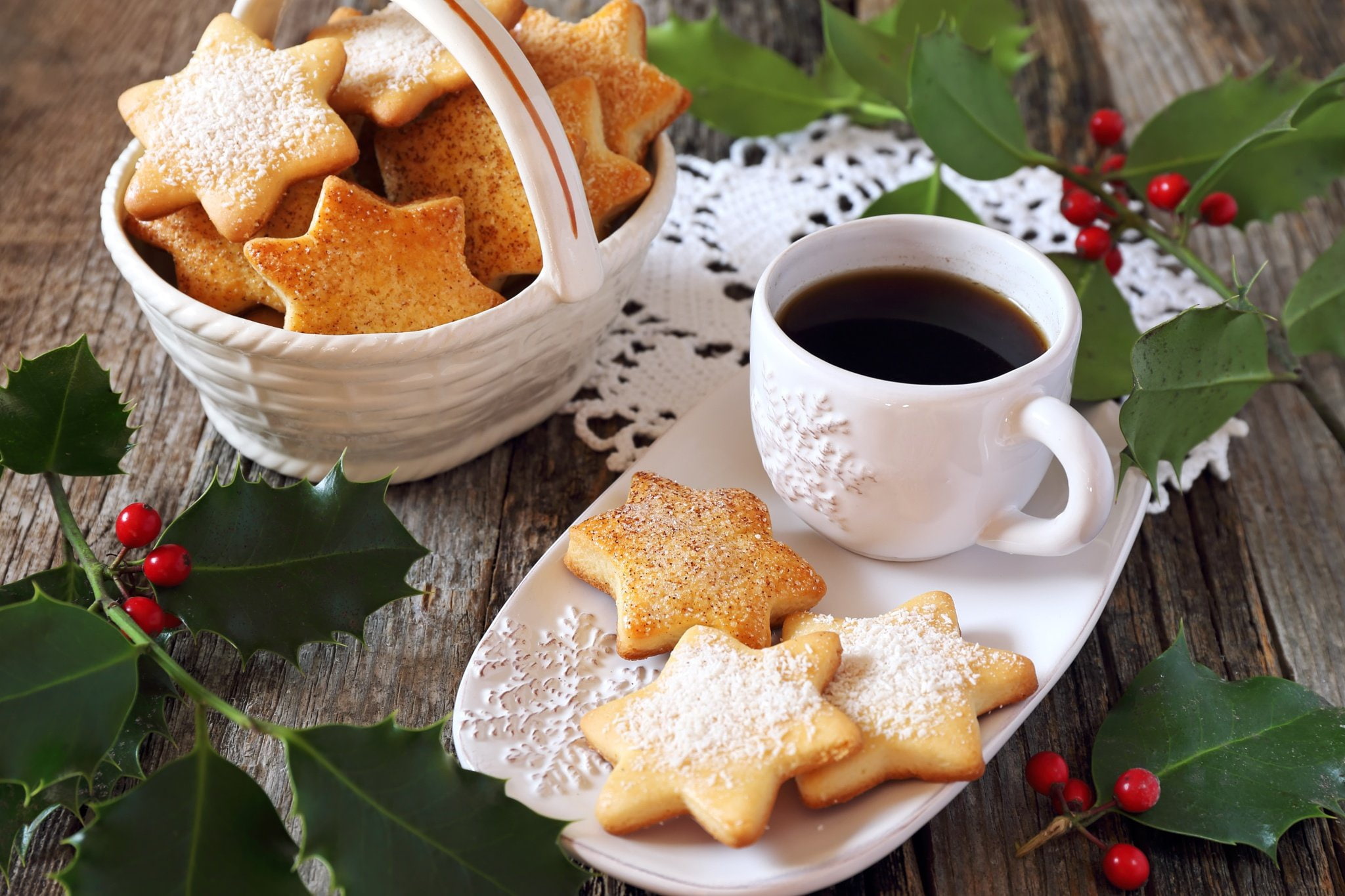 coffee, holiday, napkin, cakes, berries, branches, new year, leaves, Christmas, cookies, Board, Cup, 1080P, HD Wallpaper