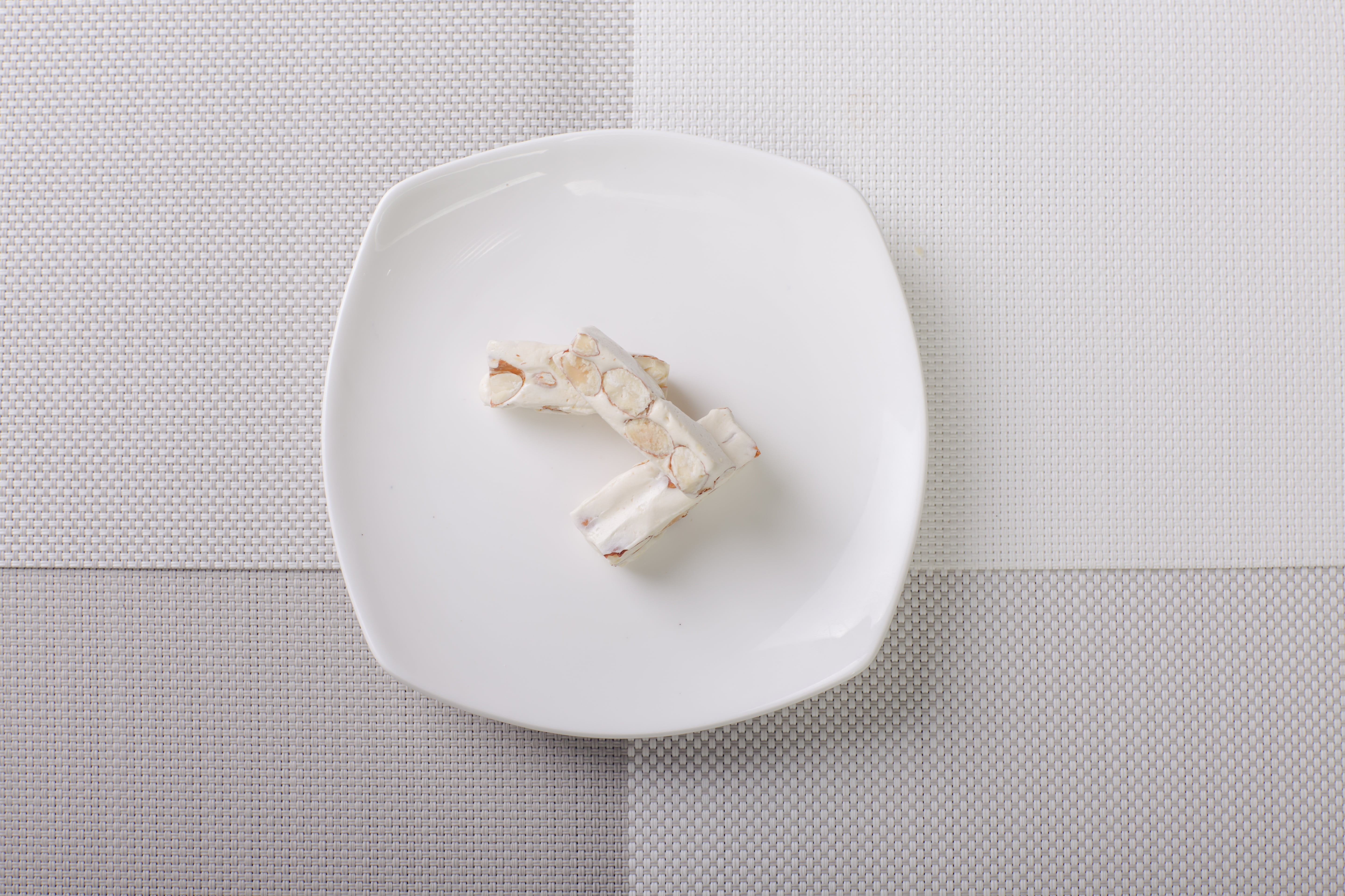 high angle view, nougat, freshness, dish, cut out, 5K, dim sum, white color, close-up, still life, no people, animal themes, plate, studio shot, directly above, HD Wallpaper