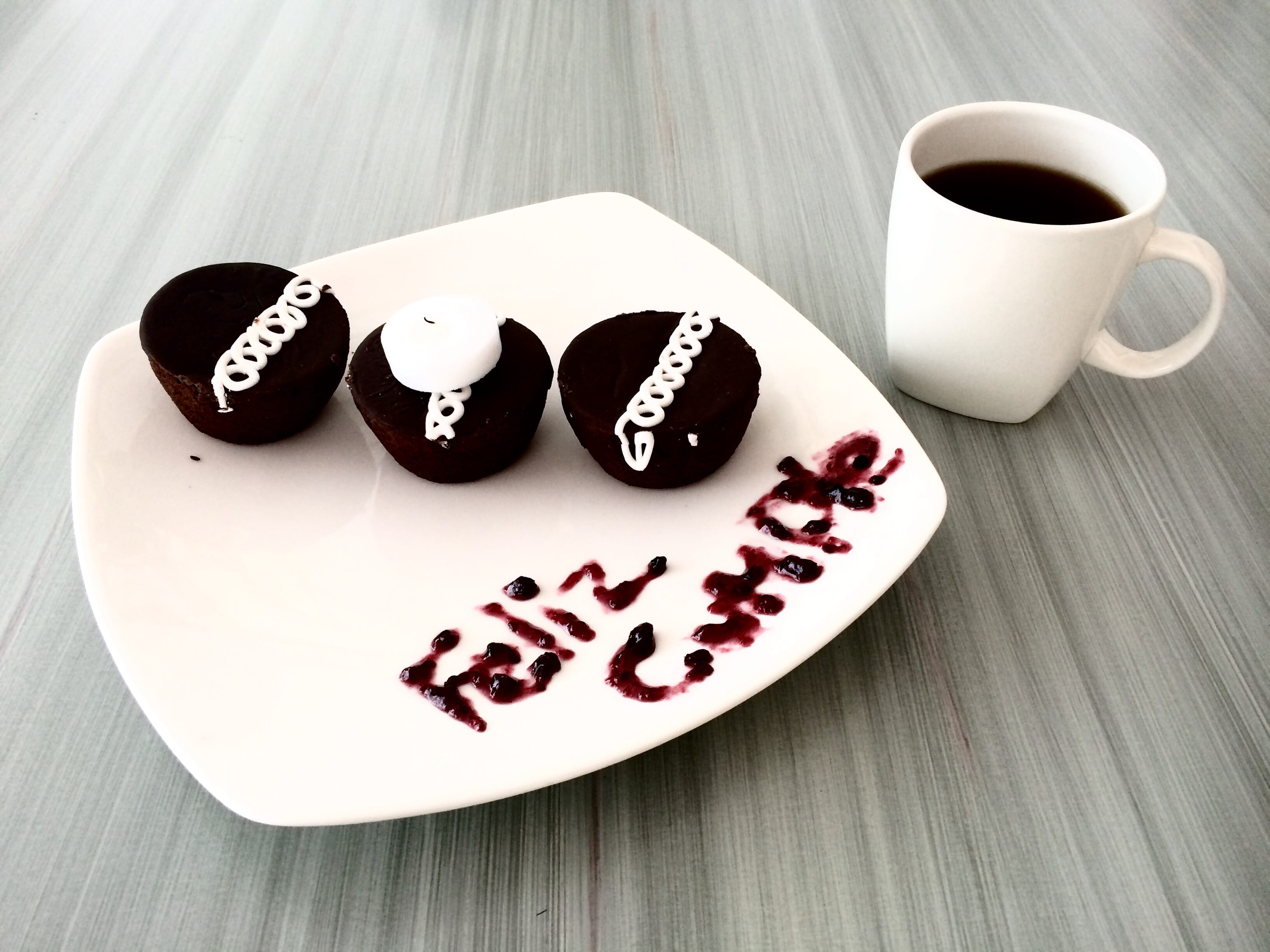 snack, birthday cake, drink, sweet food, western script, no people, table, coffee - drink, dessert, baked, nobody, message, food and drink, mexico city, HD Wallpaper