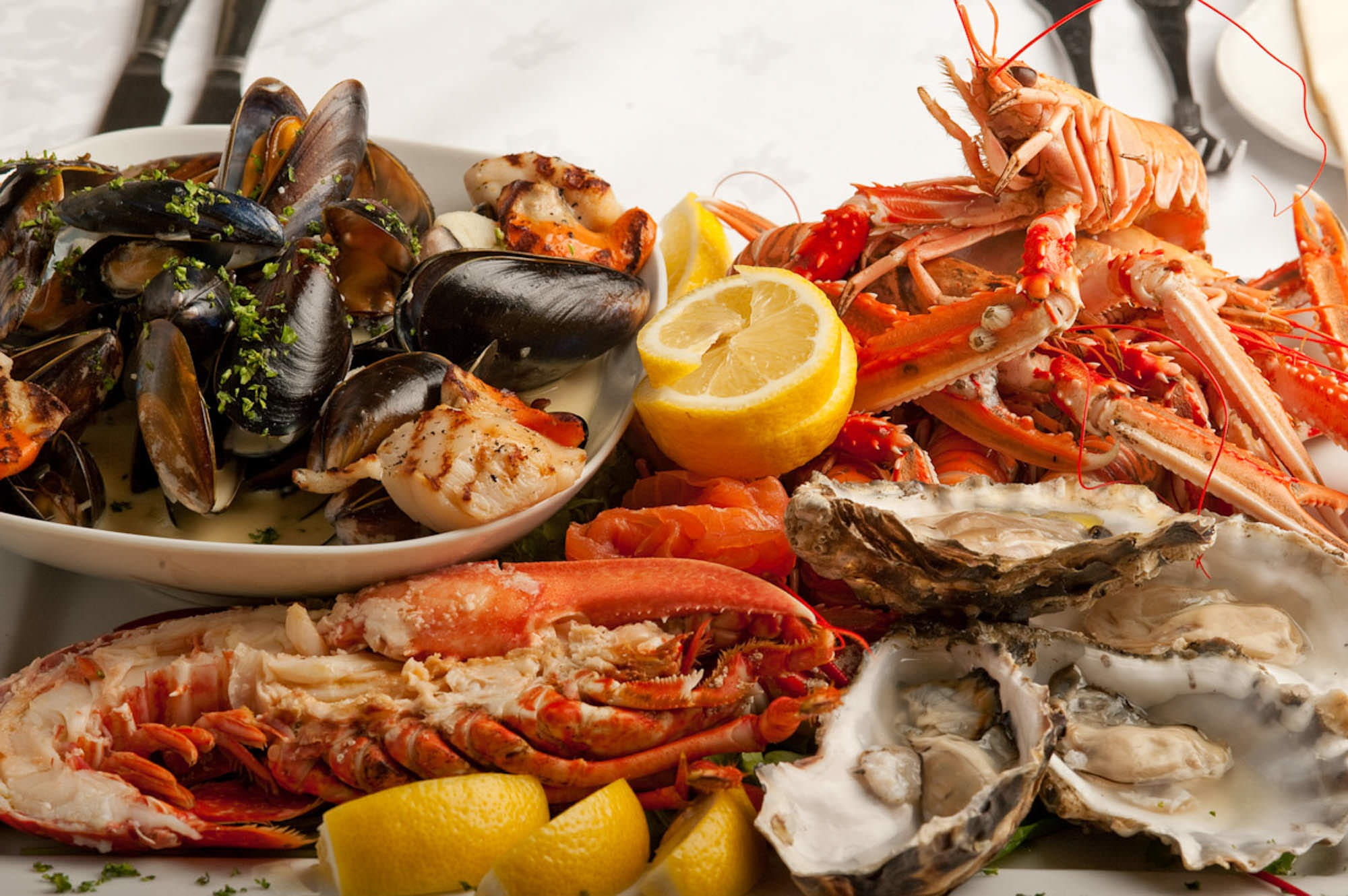 food, food and drink, healthy eating, seafood, lemon, crustacean, still life, no people, crab, Fish, lobster, freshness, indoors, meat, wellbeing, shrimp - seafood, HD Wallpaper