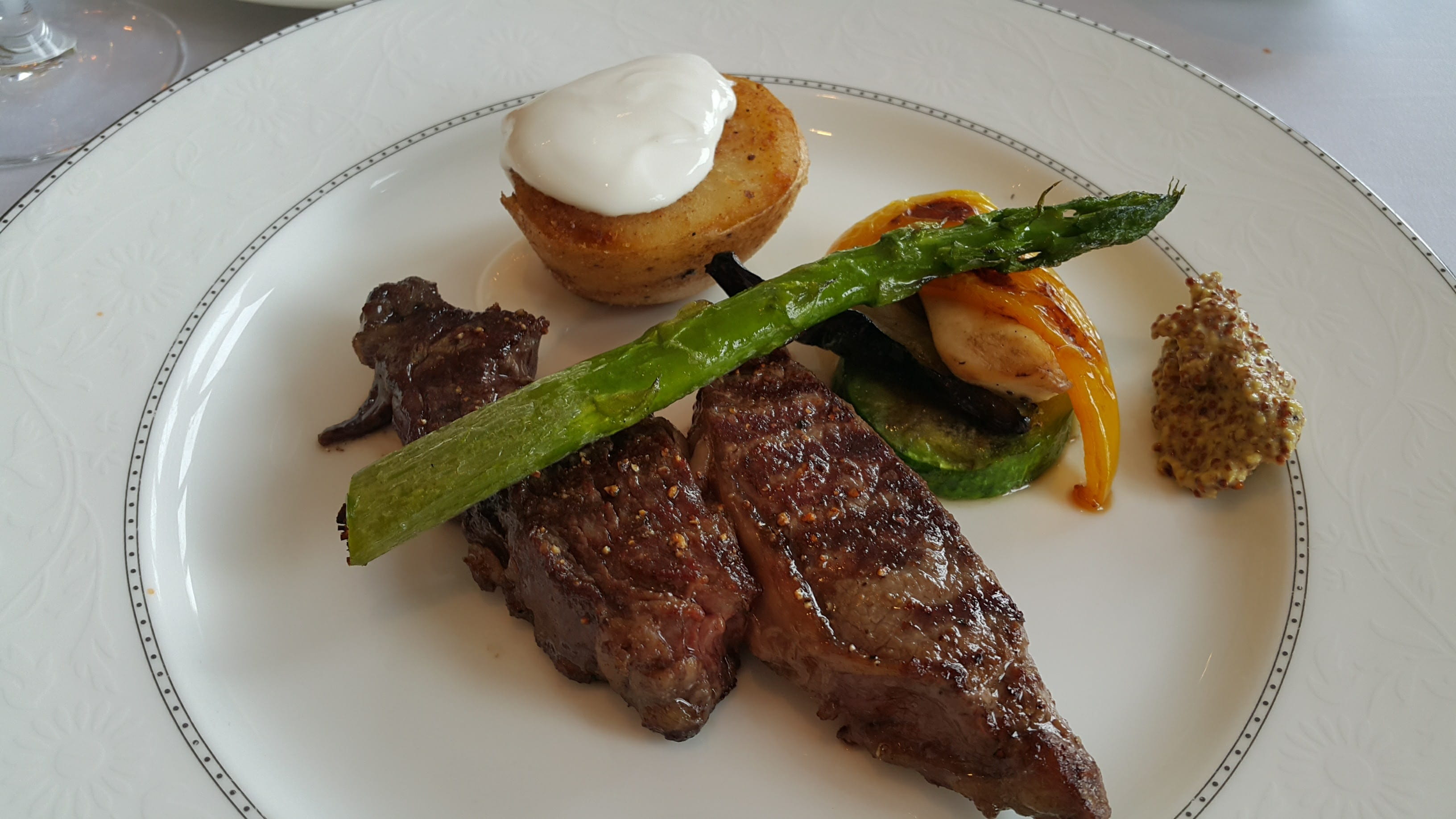 roasted, high angle view, Asparagus, food And Drink, beef, lunch, temptation, 2K, indoors, Potato, gourmet, meal, close-up, grilled, cooked, dinner, no People, HD Wallpaper