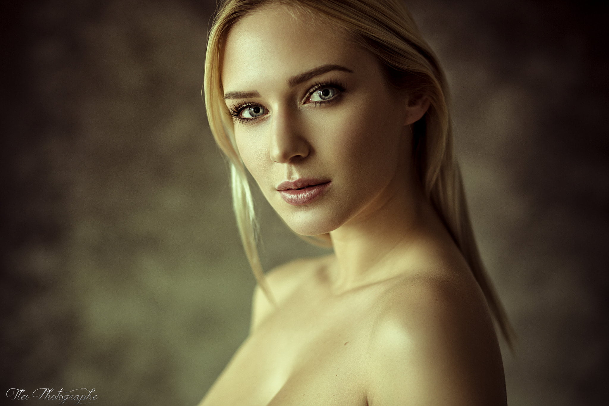 brunette, beauty, face, portrait, hairstyle, looking, Eva Mikulski, hair, focus on foreground, blond hair, one person, young adult, standing, contemplation, HD Wallpaper