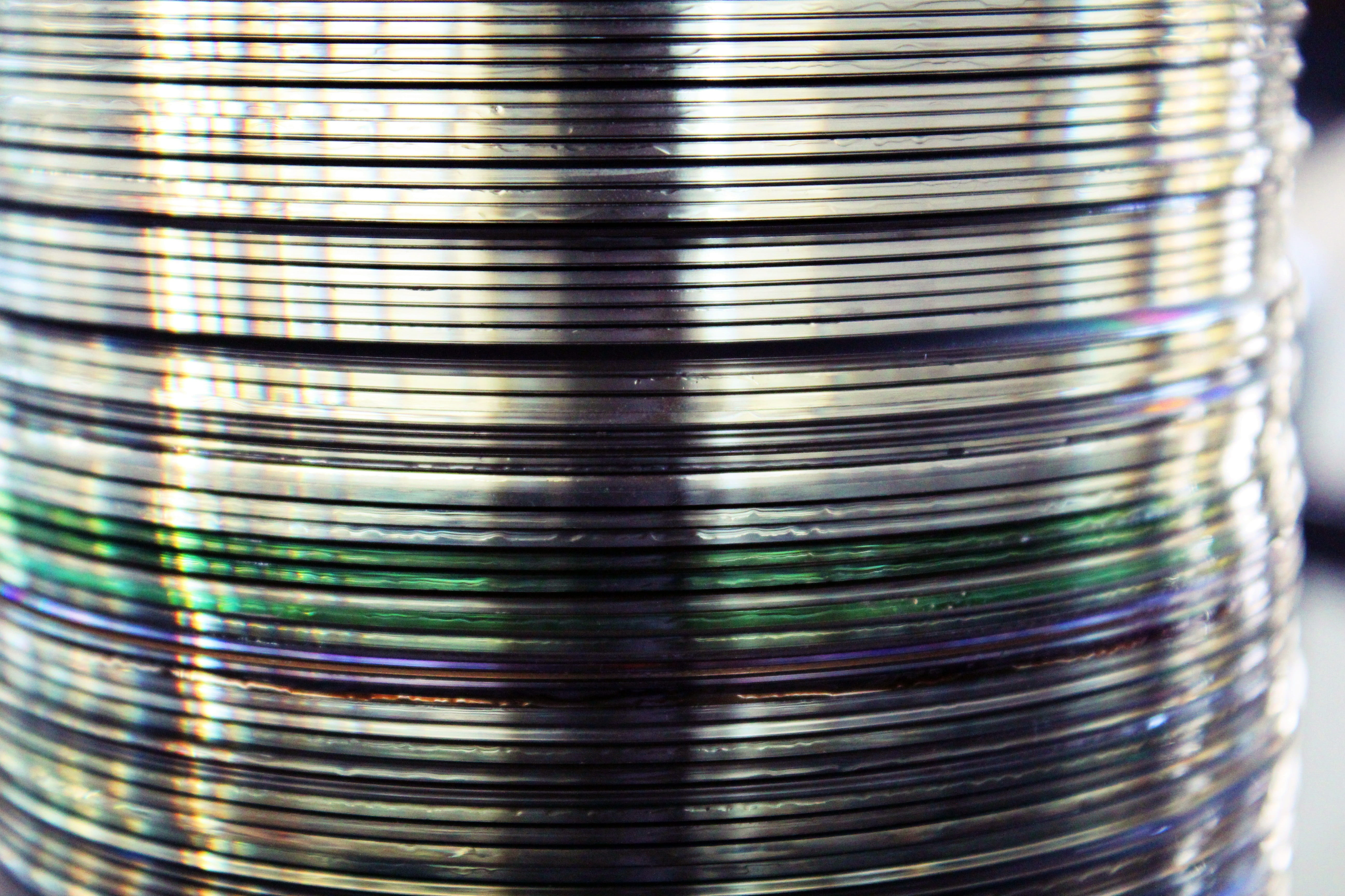 silver colored, backgrounds, cd cd rom, nature, compact disc, abstract, pattern, food and drink, can, container, 5K, spindle, no people, consumerism, discs, HD Wallpaper