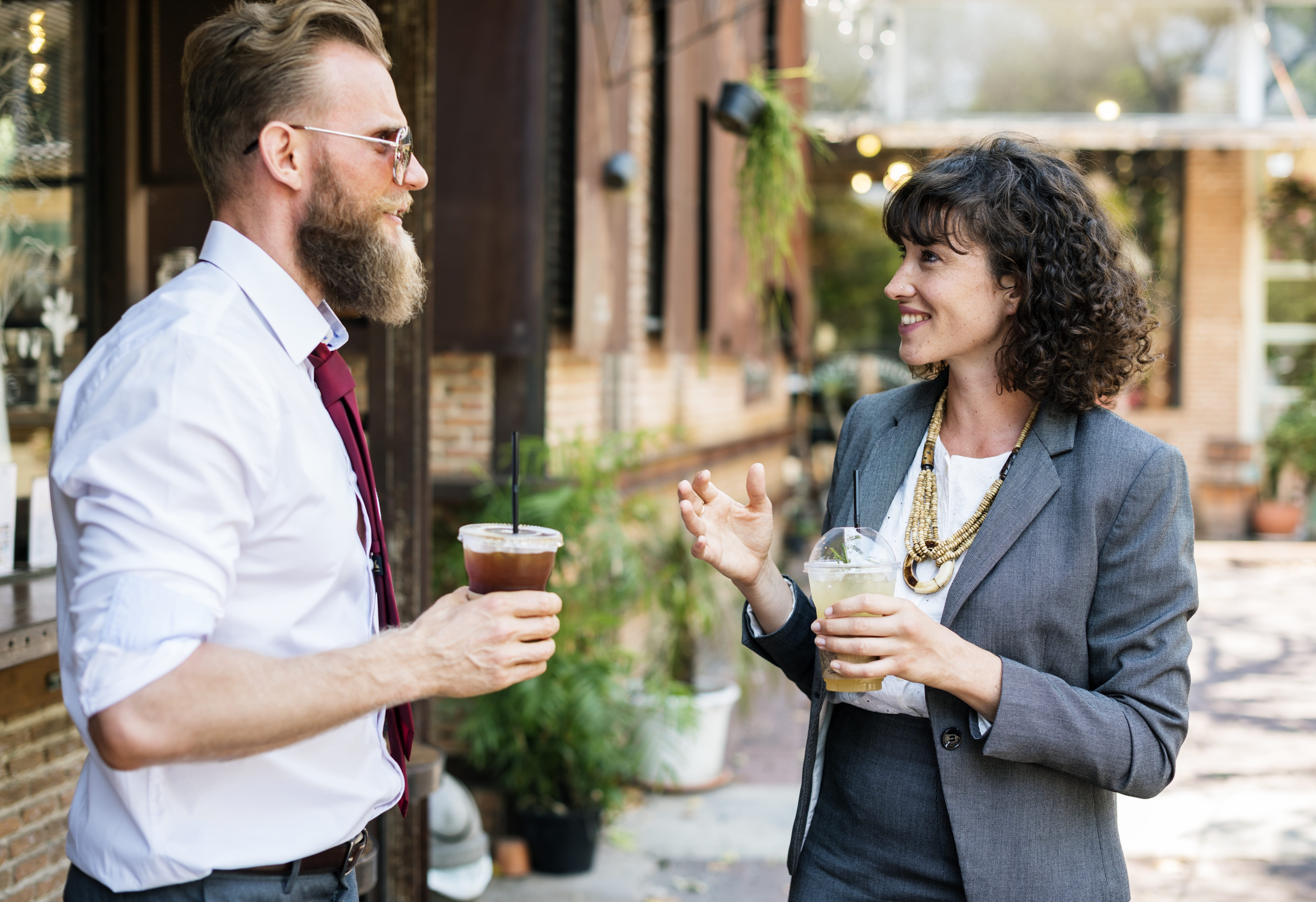 corporate, happiness, friendship, two people, tea, friends, beverage, 5K, hangout, adult, business, drinks, plastic, women, glass, food and drink, talking, HD Wallpaper