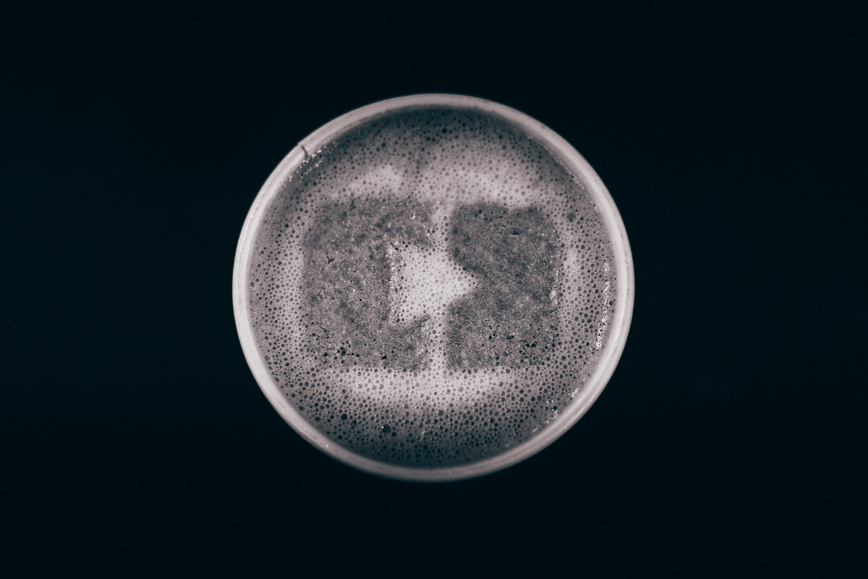 2K, copy space, nature, still life, workspace, latte, vids, frappuccino, work space, no people, youtube, coffee, planetary moon, coffee shop, circle, black background, HD Wallpaper