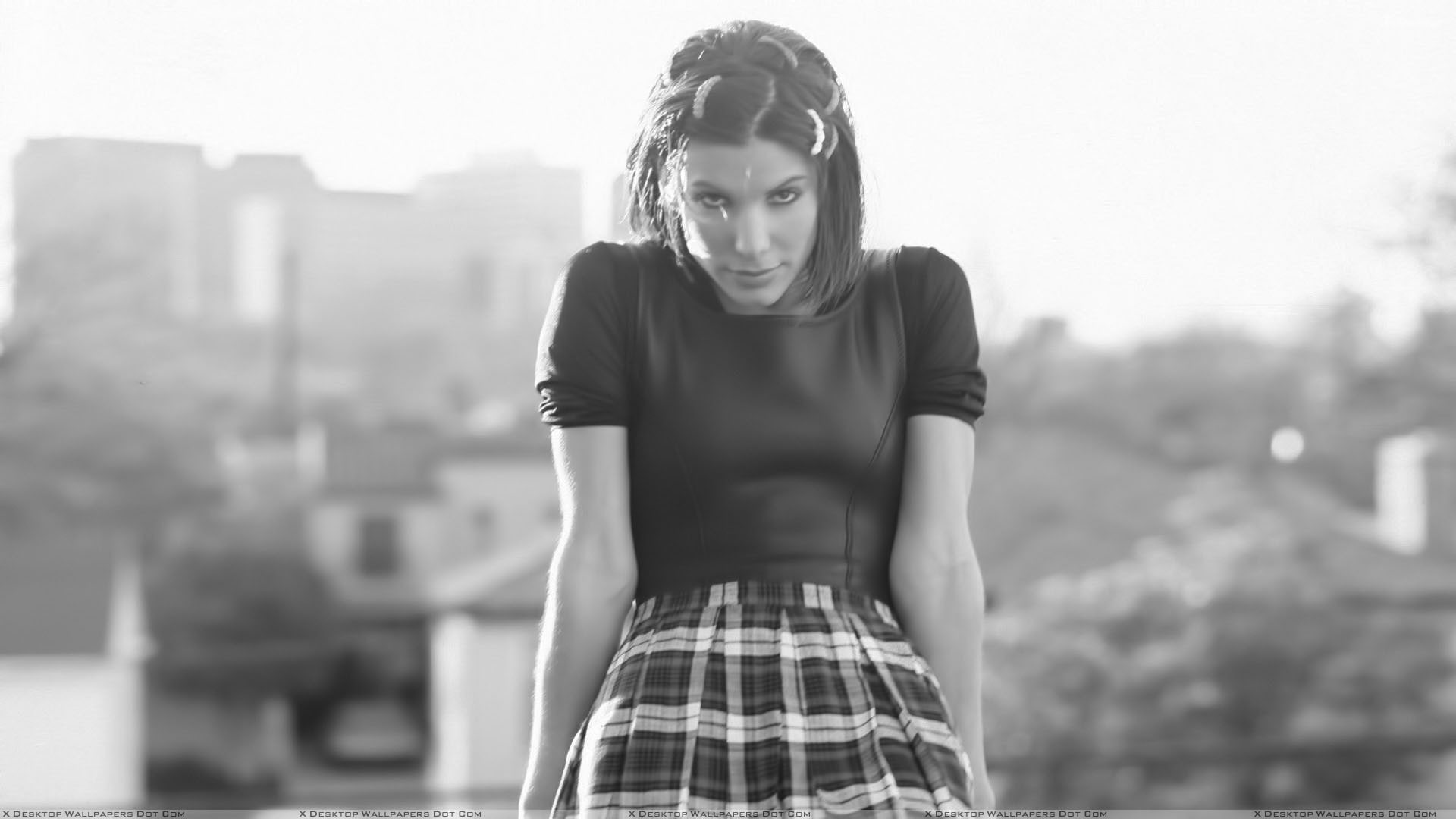 black clothing, 1080P, women, monochrome, skirt, actress, Sandra Bullock, brunette, HD Wallpaper