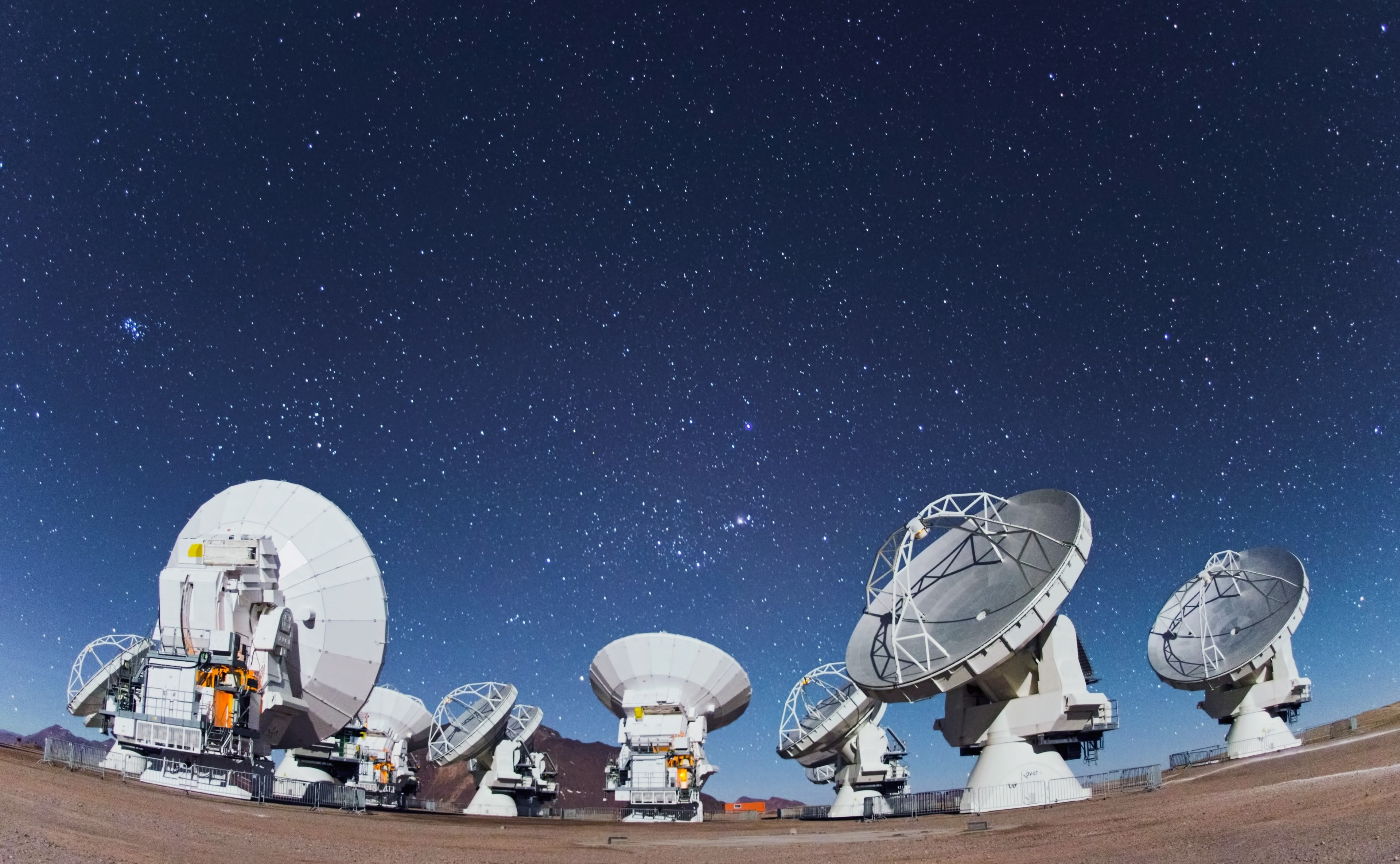 satellite, astronomy, telecommunications equipment, crockery, sky, radio wave, 4K, nature, satellite dish, science, architecture, no people, communication, HD Wallpaper
