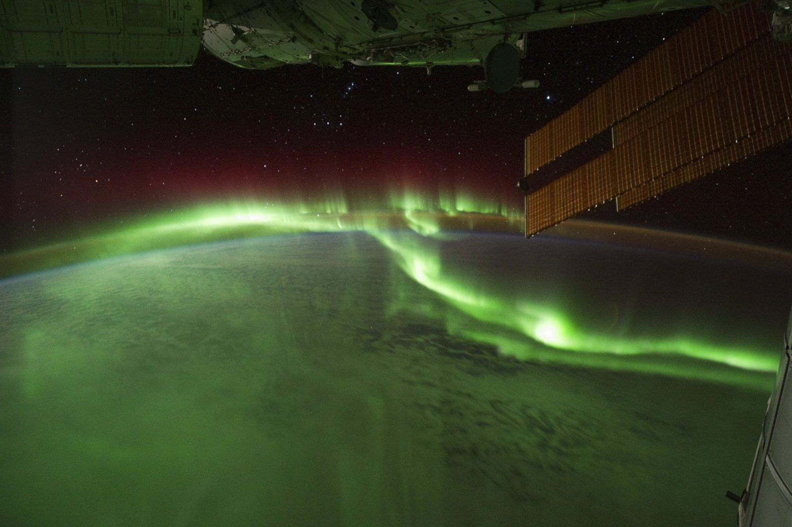 cold temperature, star - space, snow, 720P, aurorae, winter, space station, motion, long exposure, space, Earth, natural phenomenon, night, green color, HD Wallpaper