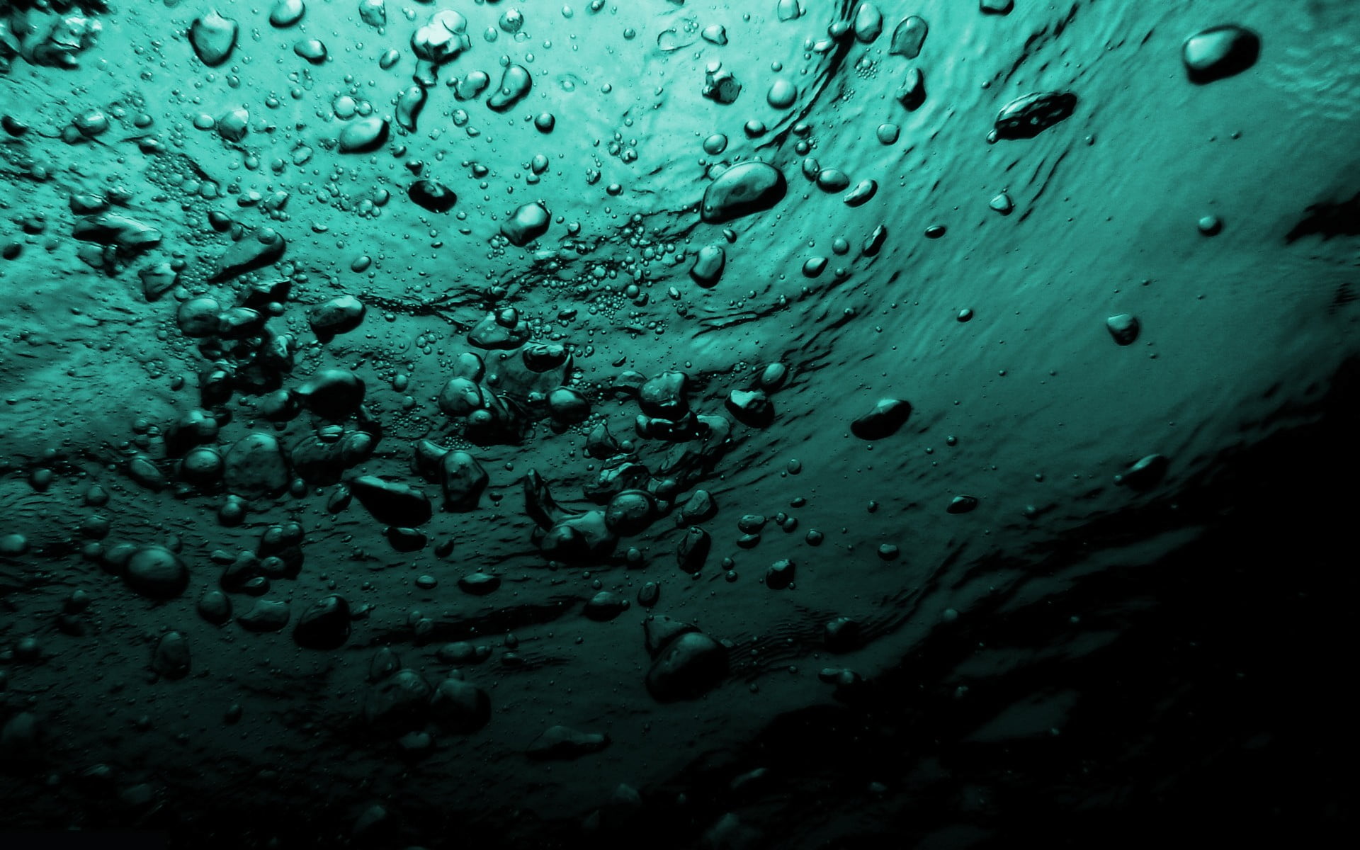 glass - material, bubbles, body, rain, nature, 1080P, car, purity, photography, pattern, deep sea, raindrop, wet, indoors, close-up, full frame, transparent, HD Wallpaper