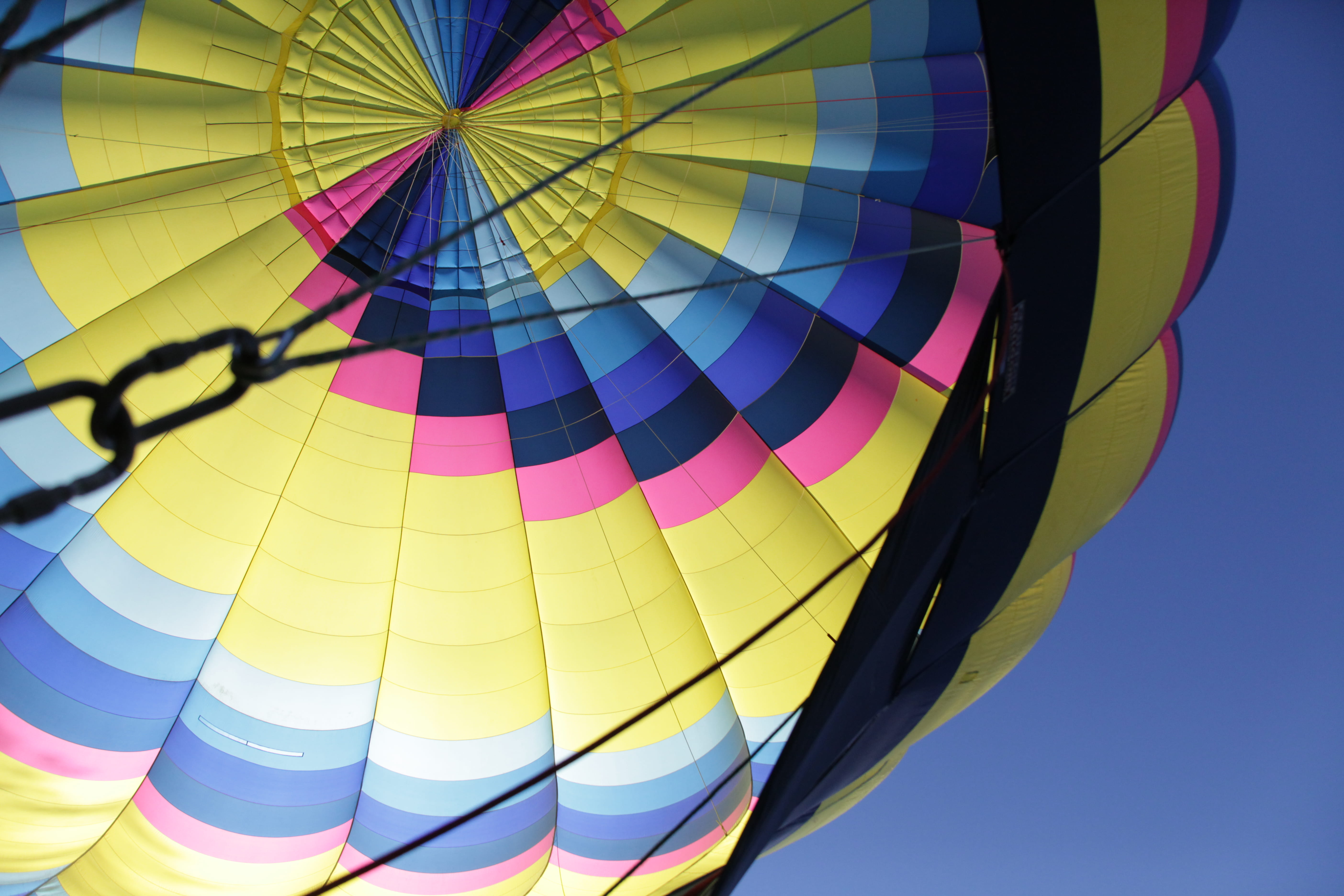 transportation, balloon, outdoors, bucket, colour, adventure, travel, hot, low angle view, angle, sky, photography, low, multi colored, air, directly below, HD Wallpaper