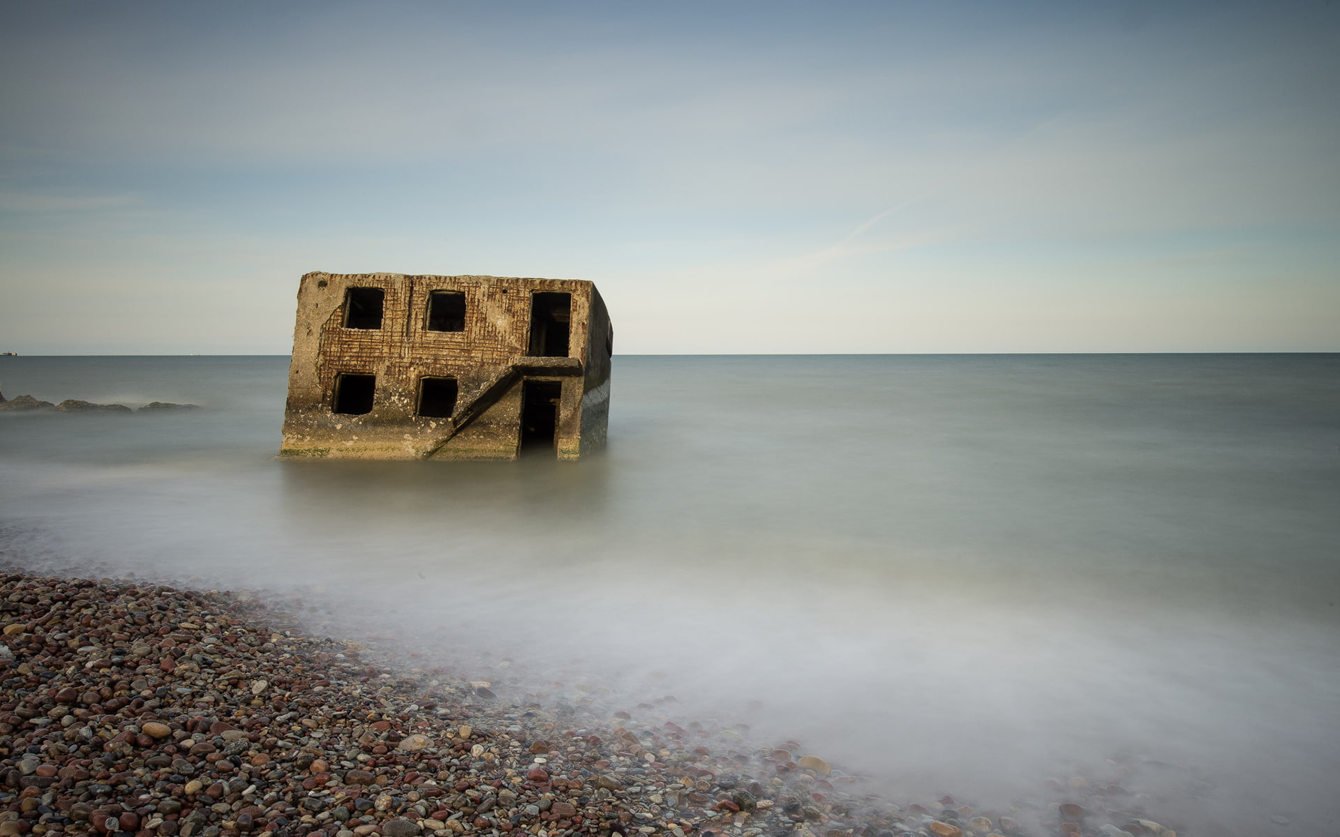 submerged, shore, 1080P, ocean, nature, hd, buildings, HD Wallpaper
