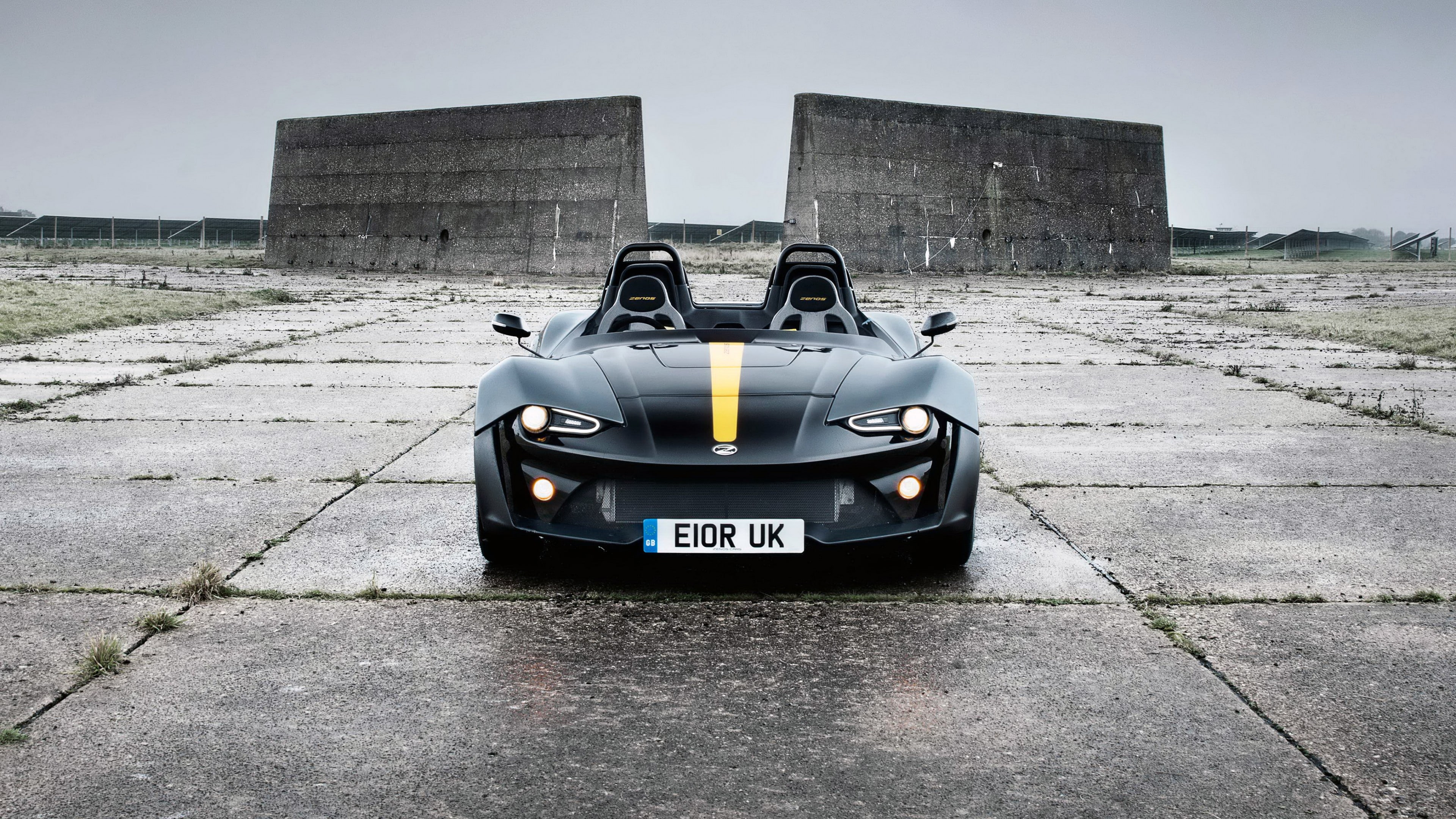 Autosport International Motor Show 2016, ktm, xbow, concrete, parked, Zenos E10 R, black, sports car, 4K, surface, yellow, daytime, gray, HD Wallpaper