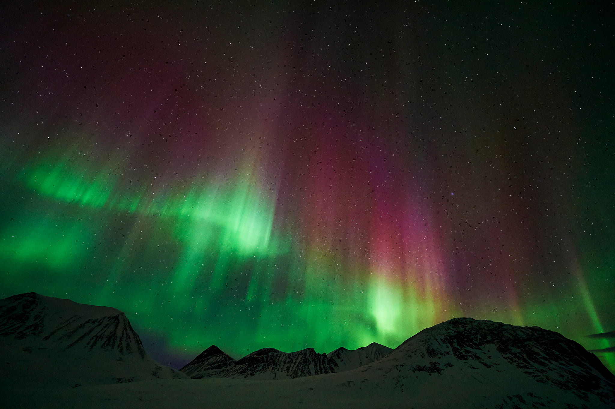 beauty In Nature, dark, outdoors, Lapland, luminosity, planet - Space, glowing, aurora Borealis, winter, night, cold temperature, astronomy, space, mountains, HD Wallpaper